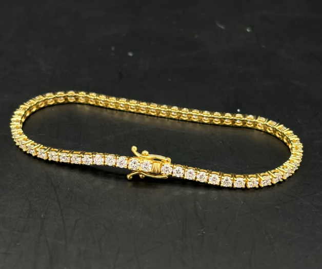 14k CVD VVS Bust Down Lab Bracelet Yellow Gold: A Comprehensive Guide