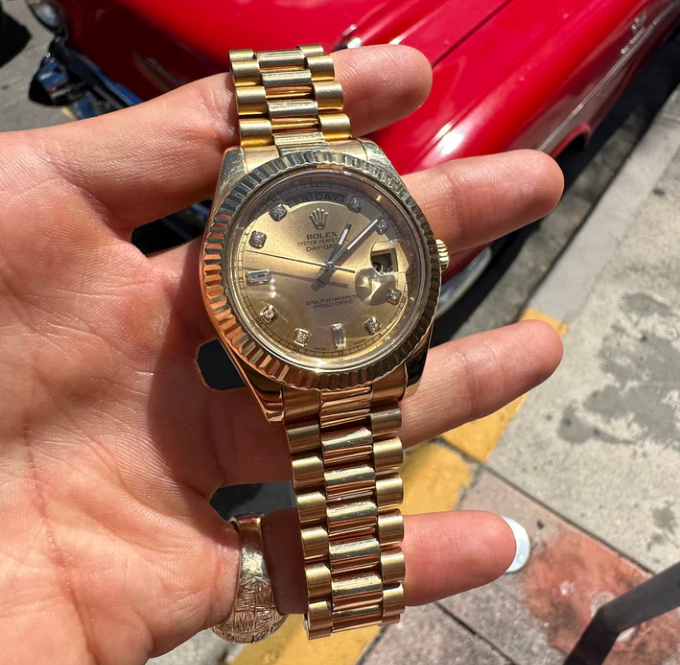 Discover the Timeless Elegance of the 41mm Solid Gold Rolex Presidenti