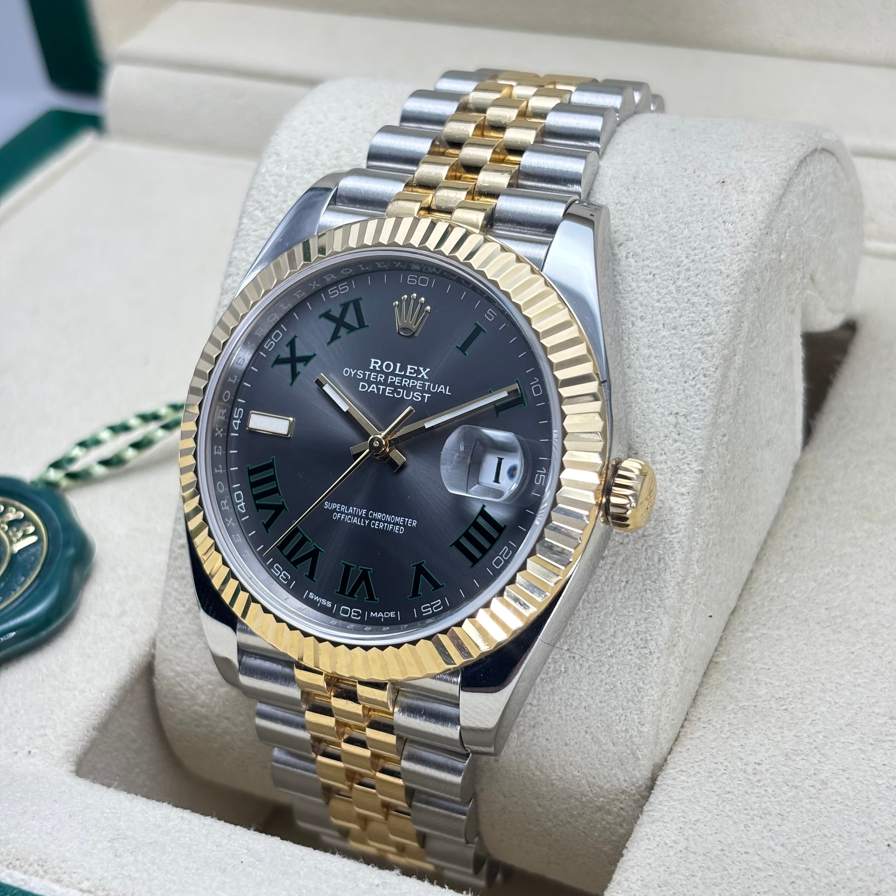41MM ROLEX DATEJUST 18KT GOLD JUBILEE BRACELET (WIMBLEDON) BOX & CARD