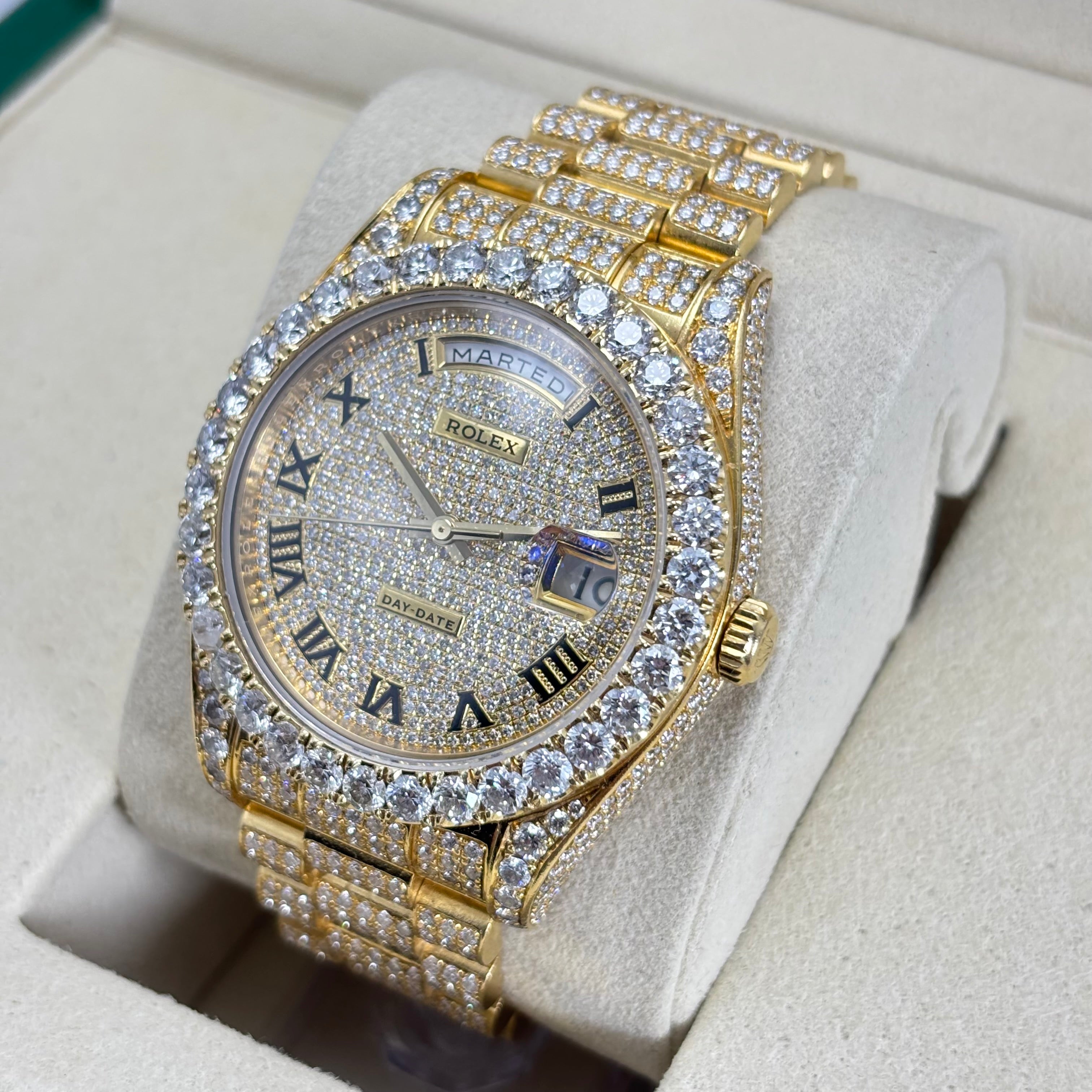 40MM ROLEX DAY-DATE Ref.228238 30CTW NATURAL DIAMOND BUSTDOWN
