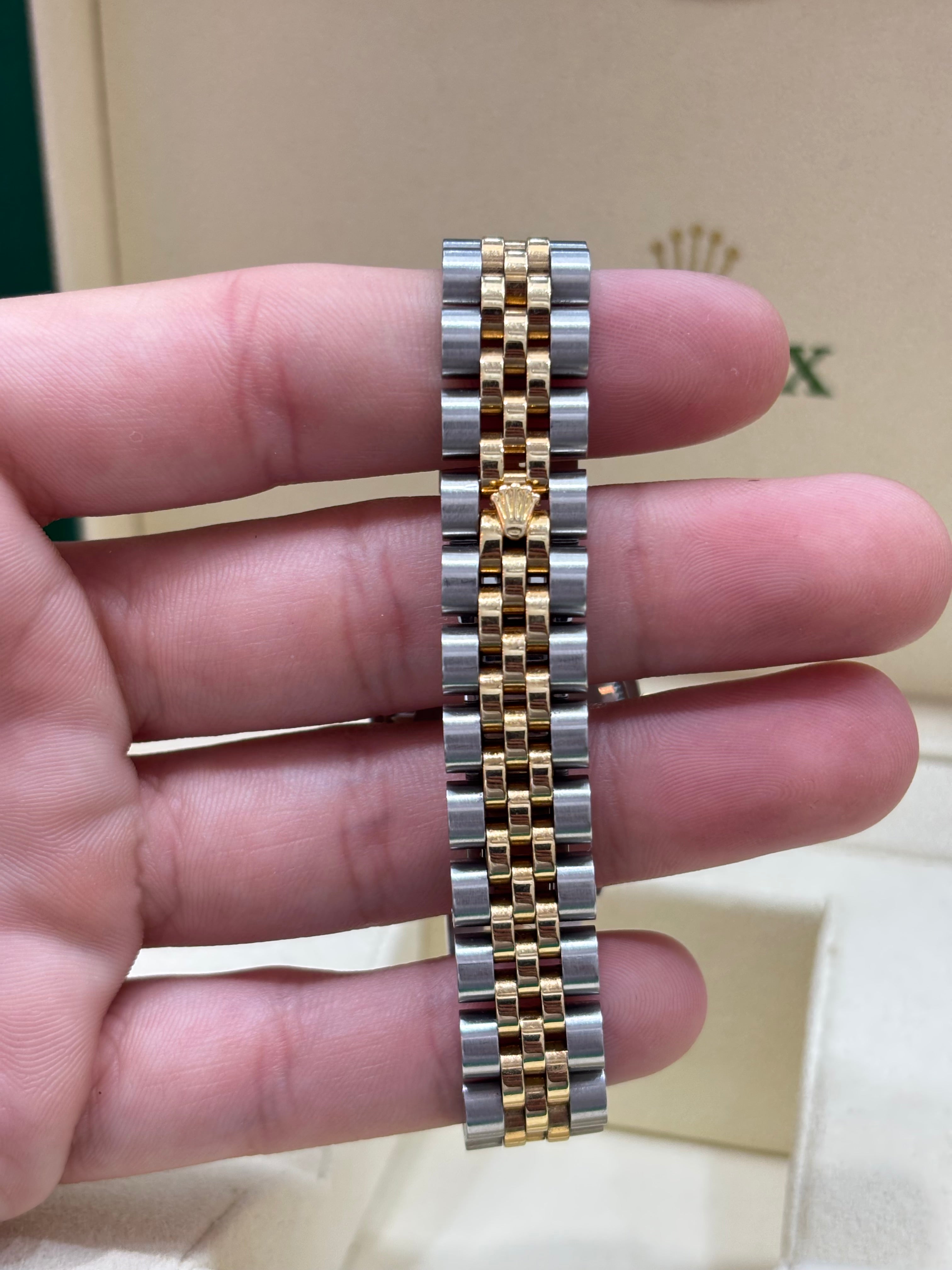 26MM ROLEX DATEJUST | JUBILEE BRACELET | 18KT TWO-TONE | CHAMPAGNE DIAMOND DIAL