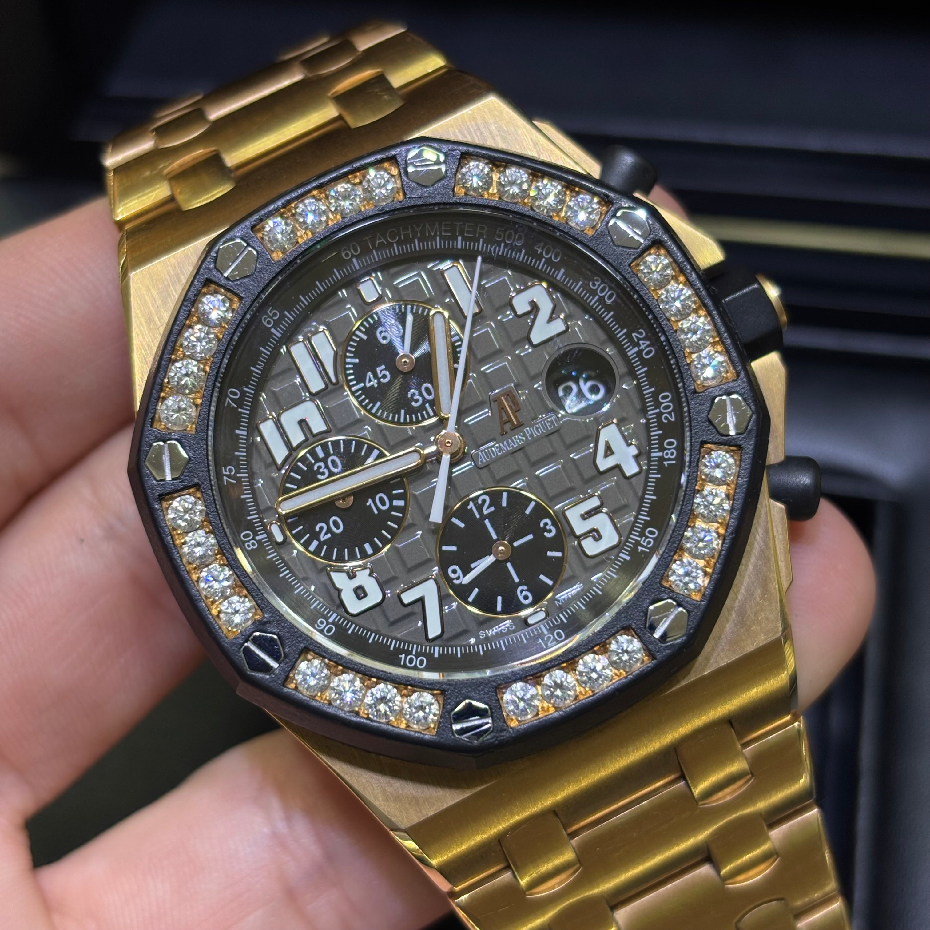44MM AUDEMARS PIGUET ROYAL OAK OFFSHORE / ROSE GOLD / FACTORY DIAMOND BEZEL / CHRONOGRAPH