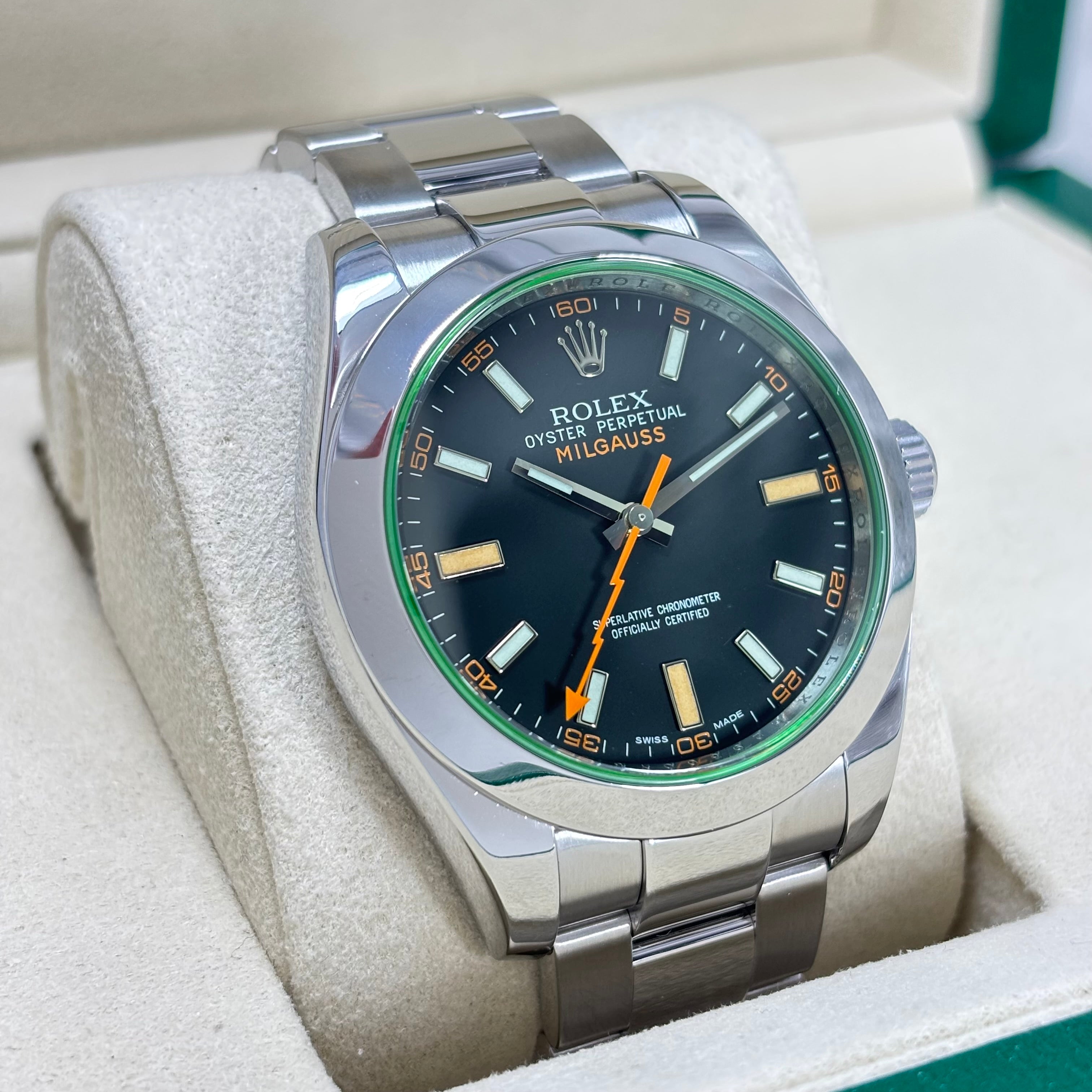 40MM ROLEX MILGAUSS / GREEN CRYSTAL 116400V