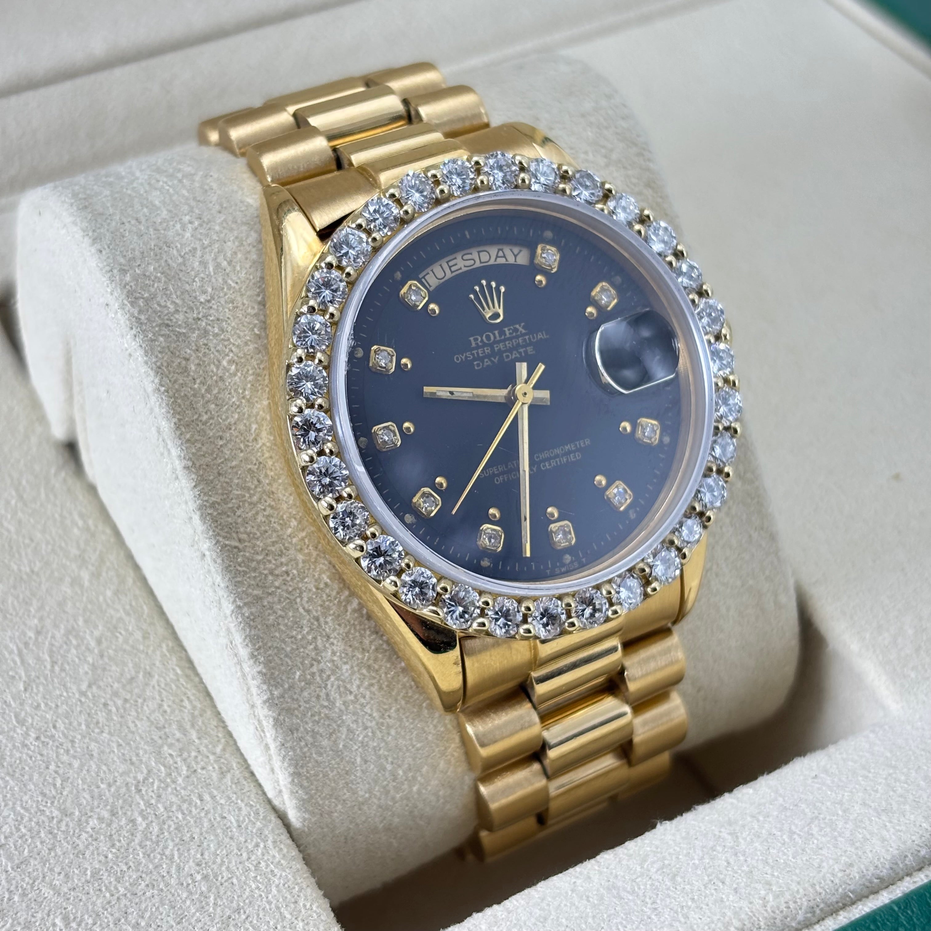 36MM ROLEX DAY-DATE DIAMOND BEZEL 18KT GOLD Ref.18038