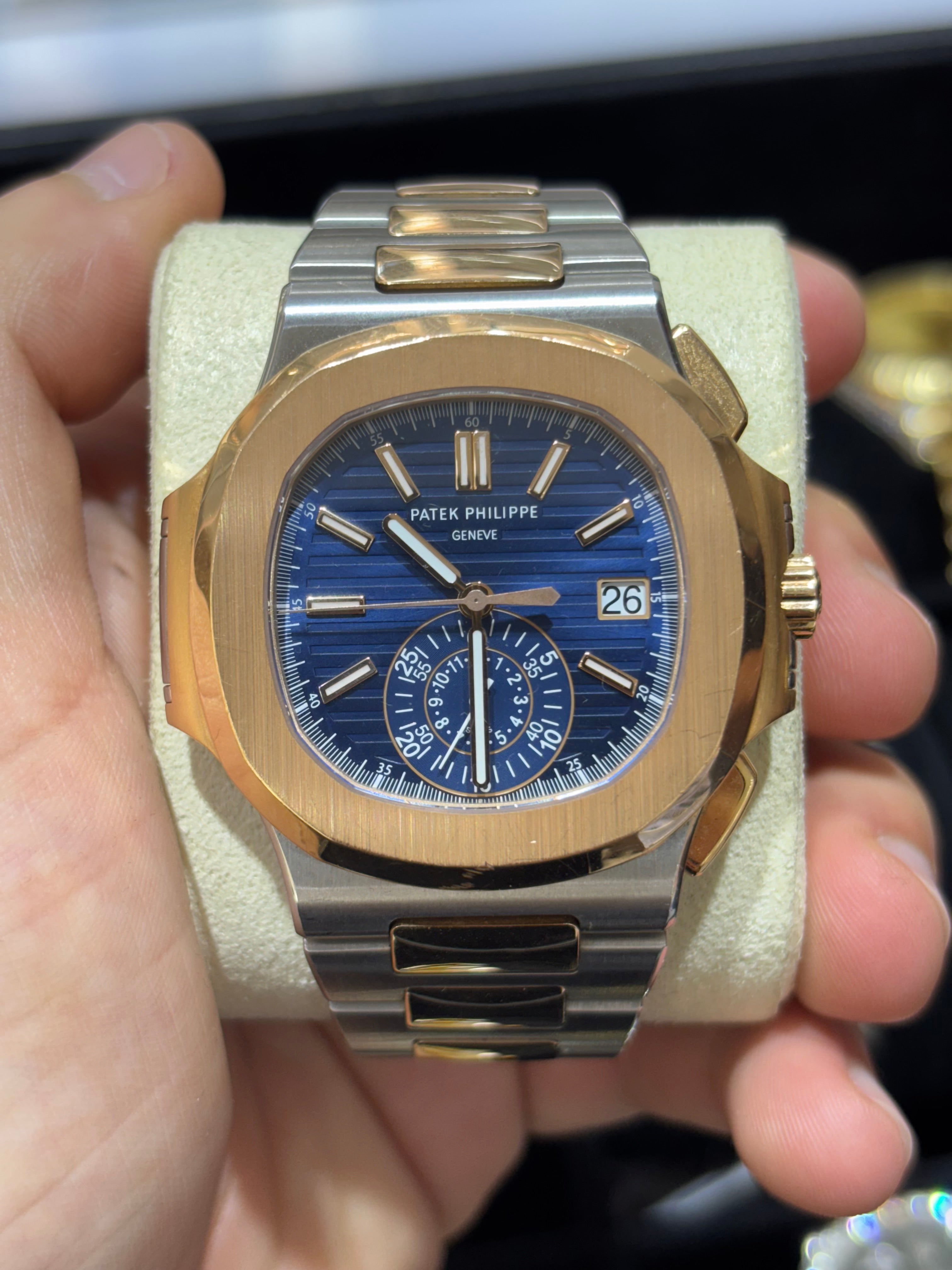 PATEK PHILIPPE 5980/1AR-001 | STEEL & 18KT ROSE GOLD | ORIGINAL MOVEMENT