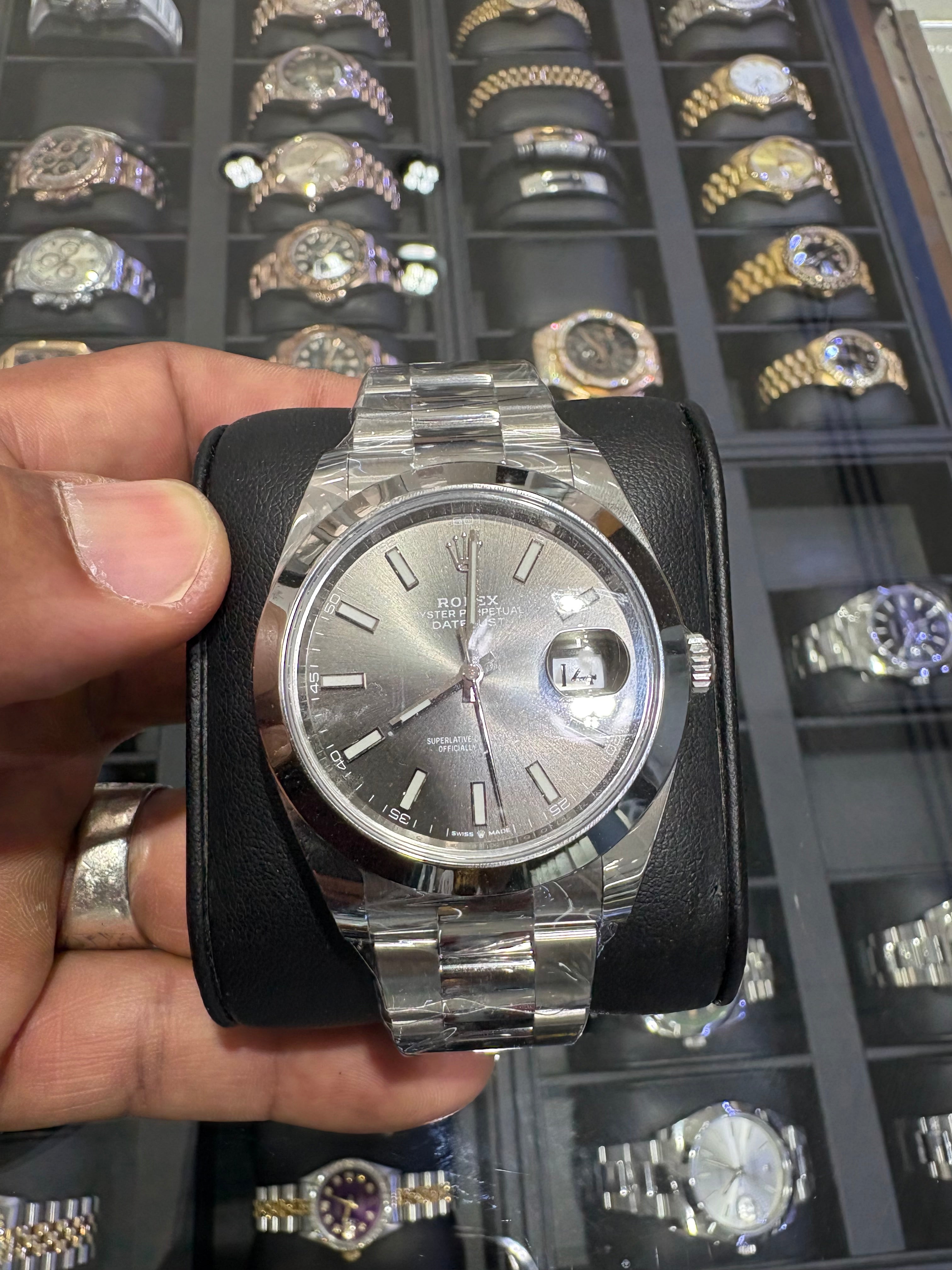 ROLEX DATEJUST 41MM | STAINLESS STEEL | OYSTER BRACELET | SILVER DIAL | 2024 FULL SET
