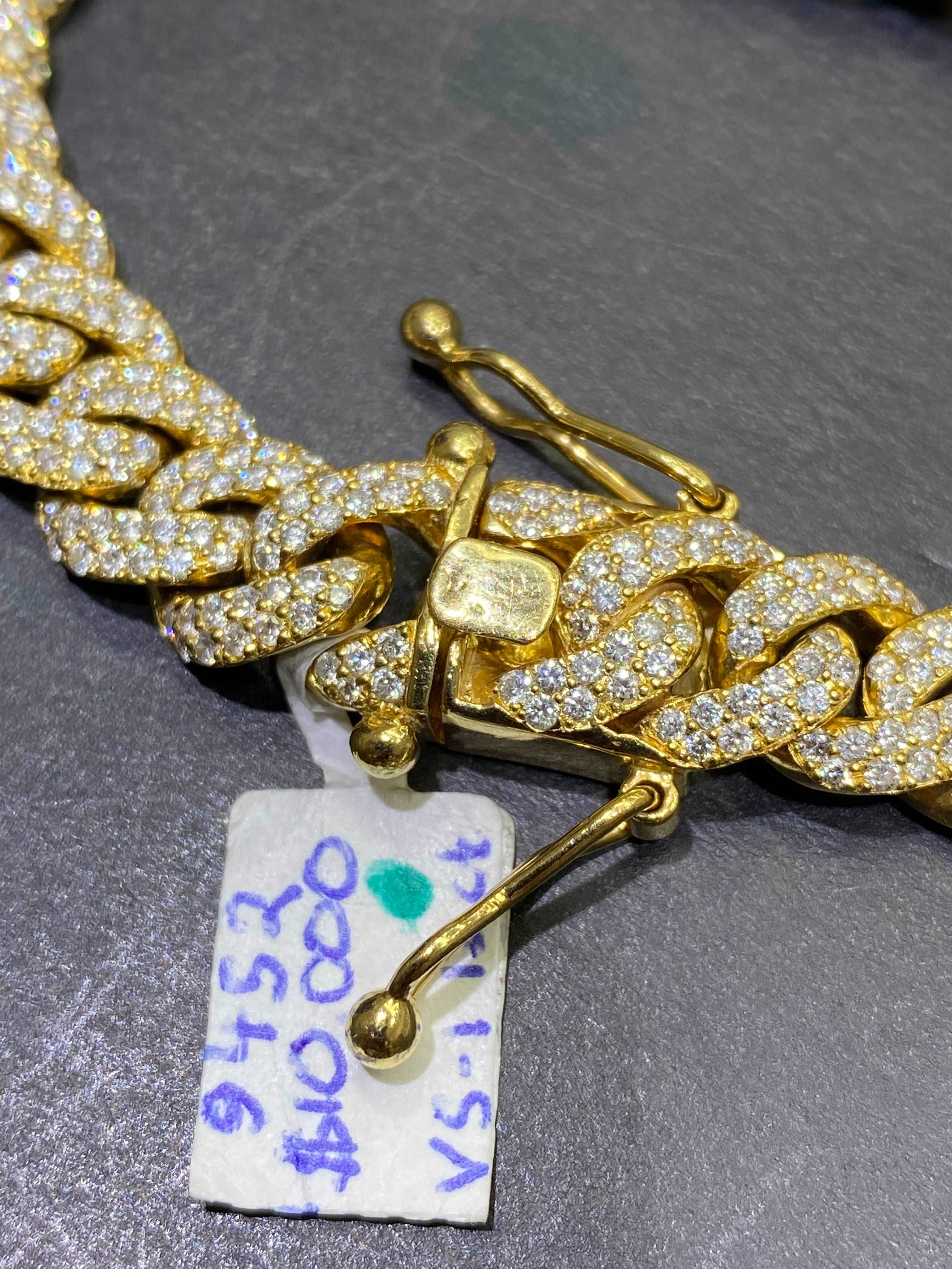 VVS NATURAL DIAMOND BRACELET