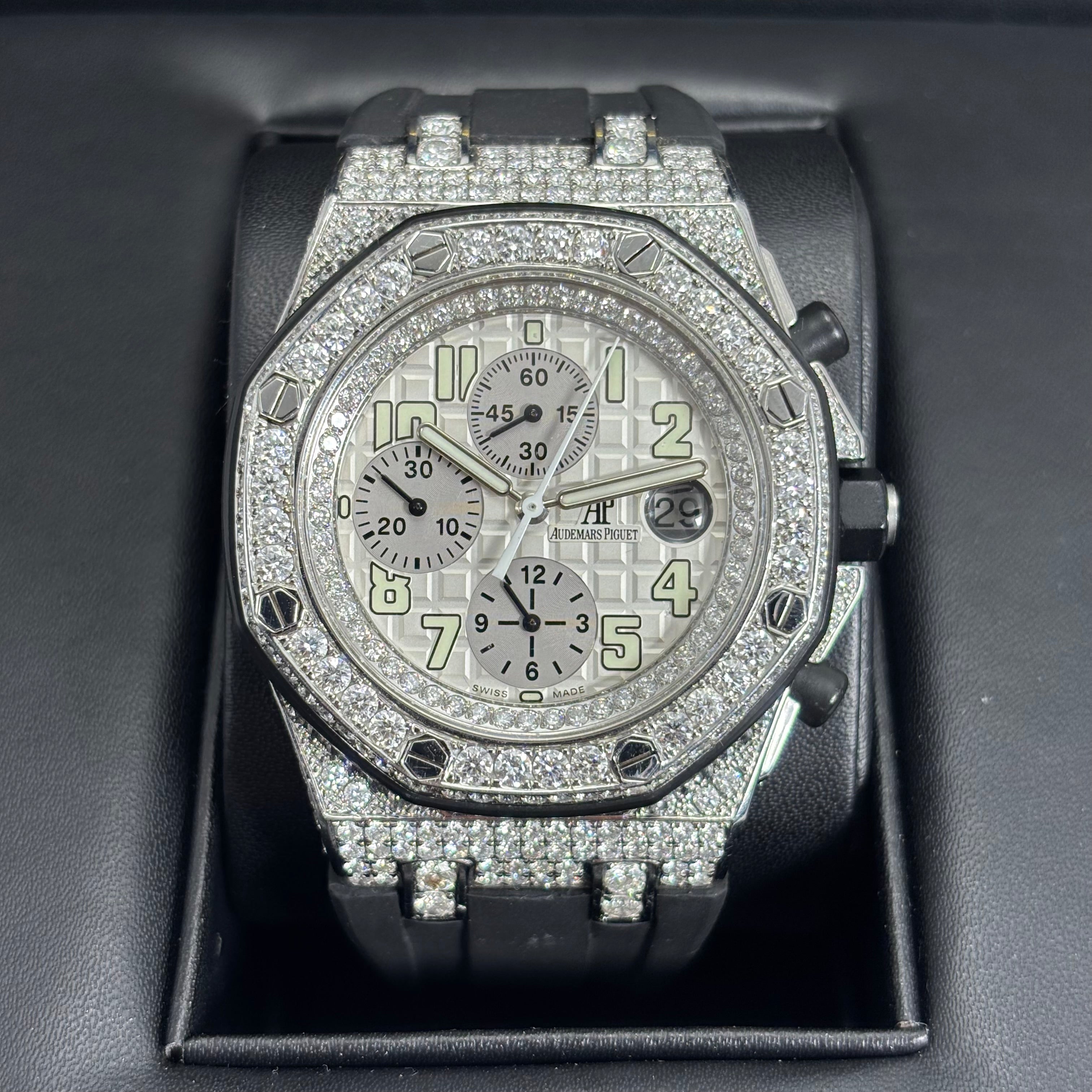 44MM AUDEMARS PIGUET ROYAL OAK OFFSHORE 15CTW NATURAL DIAMONDS