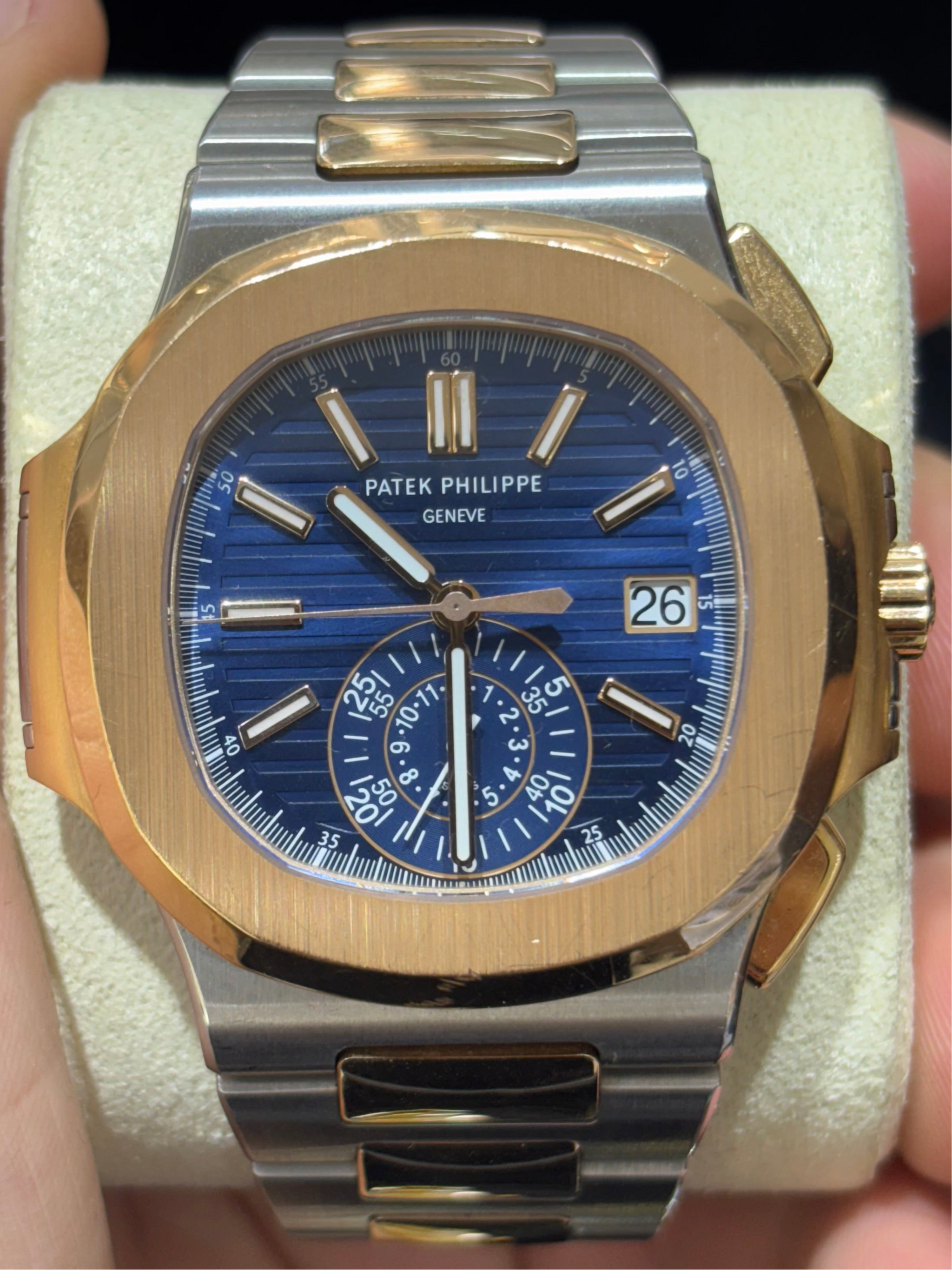 PATEK PHILIPPE カフリンクス ロゴ 大ぶり ダークブルー ゴールド PATEK PHILIPPE カフリンクス ロゴ 大ぶり ダークブルー ゴールド