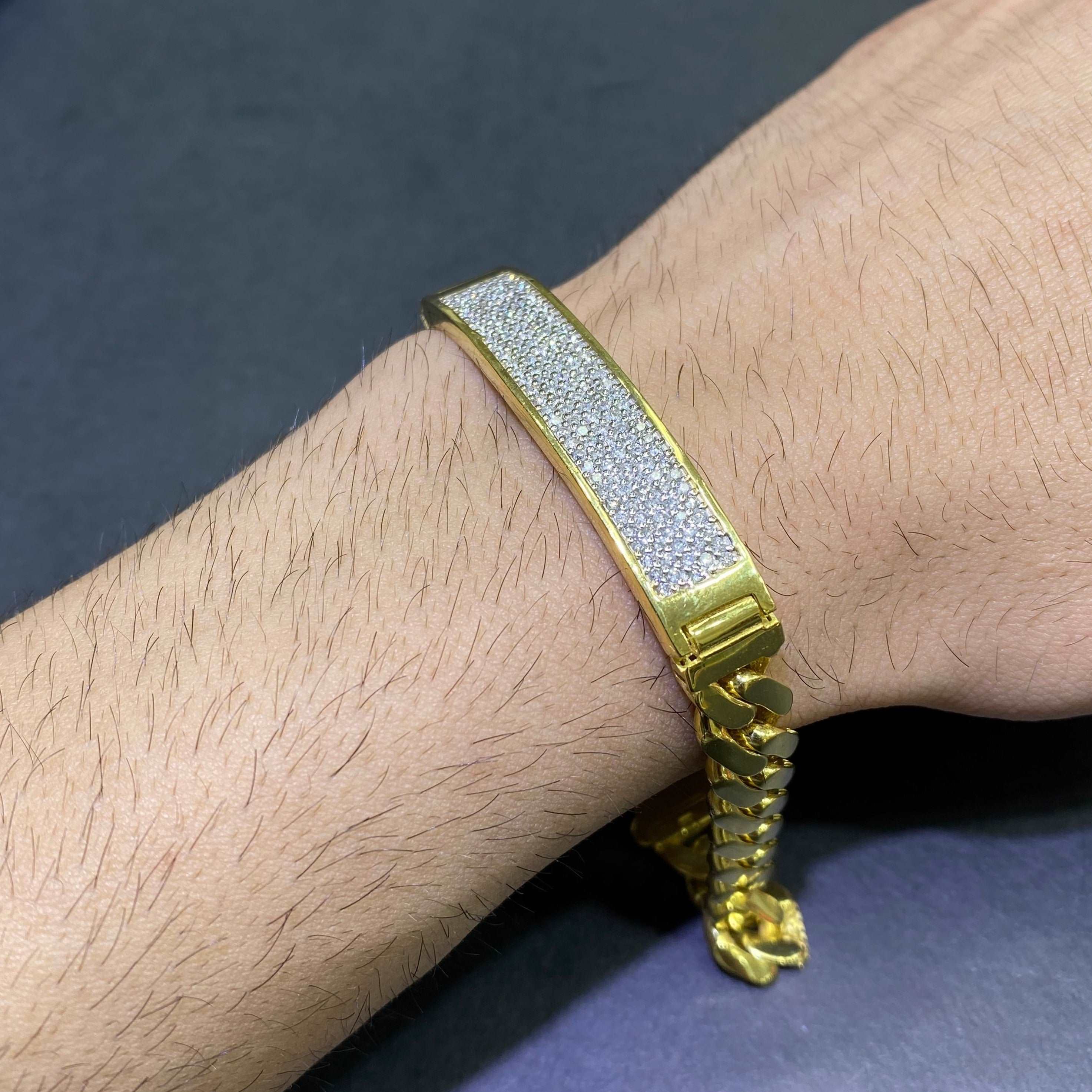 new cuban vs-1 , 4 carat .t.w.italian made 10k bracelet