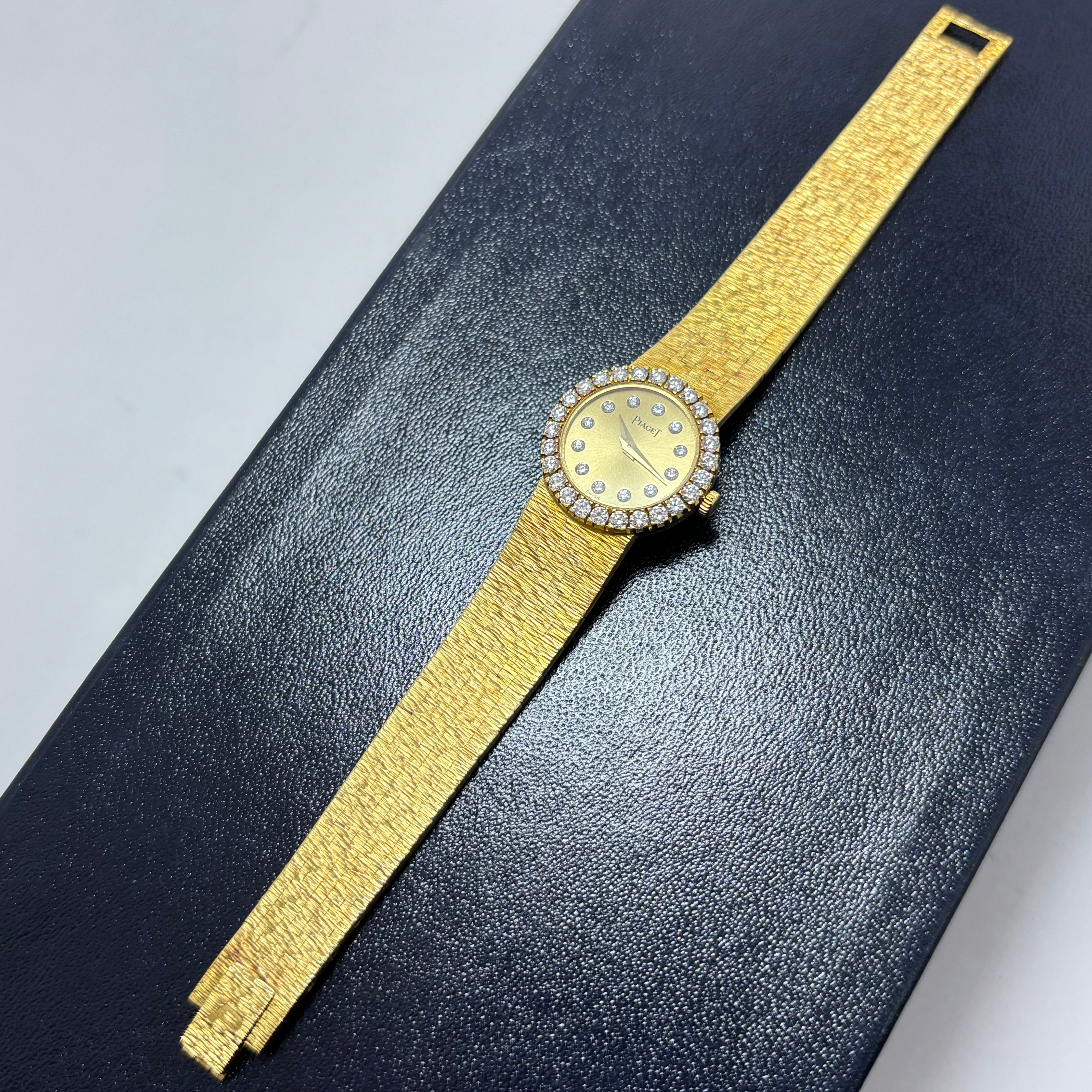 26MM 18Kt GOLD PIAGUET LADIES WATCH vintage
