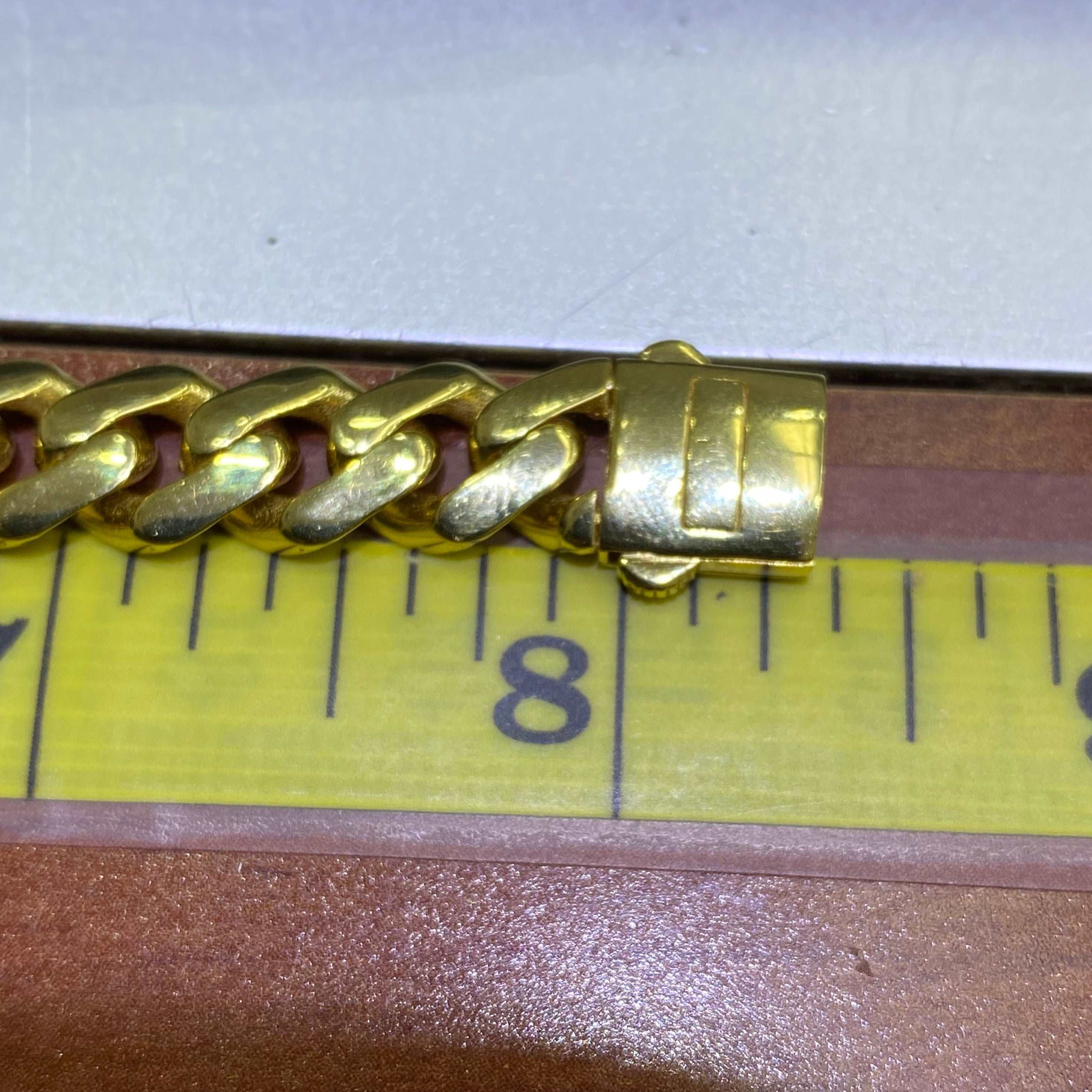 new cuban vs-1 , 4 carat .t.w.italian made 10k bracelet