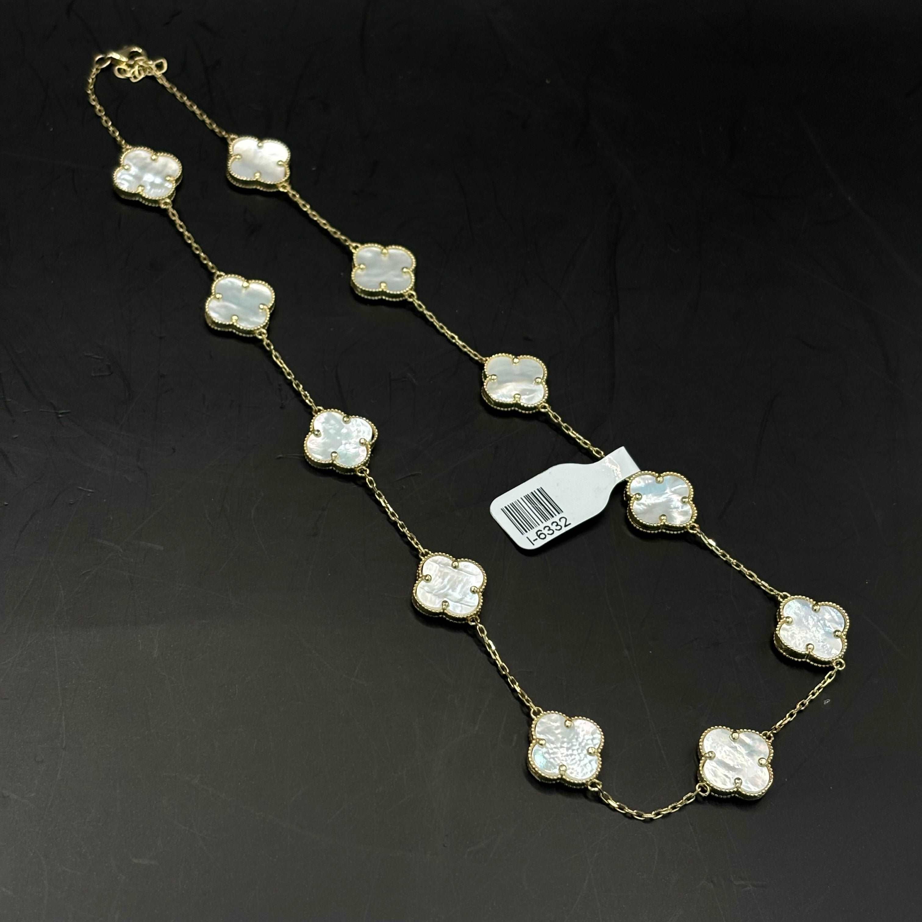 14k Yellow Gold Mother of Pearl Clover Necklace