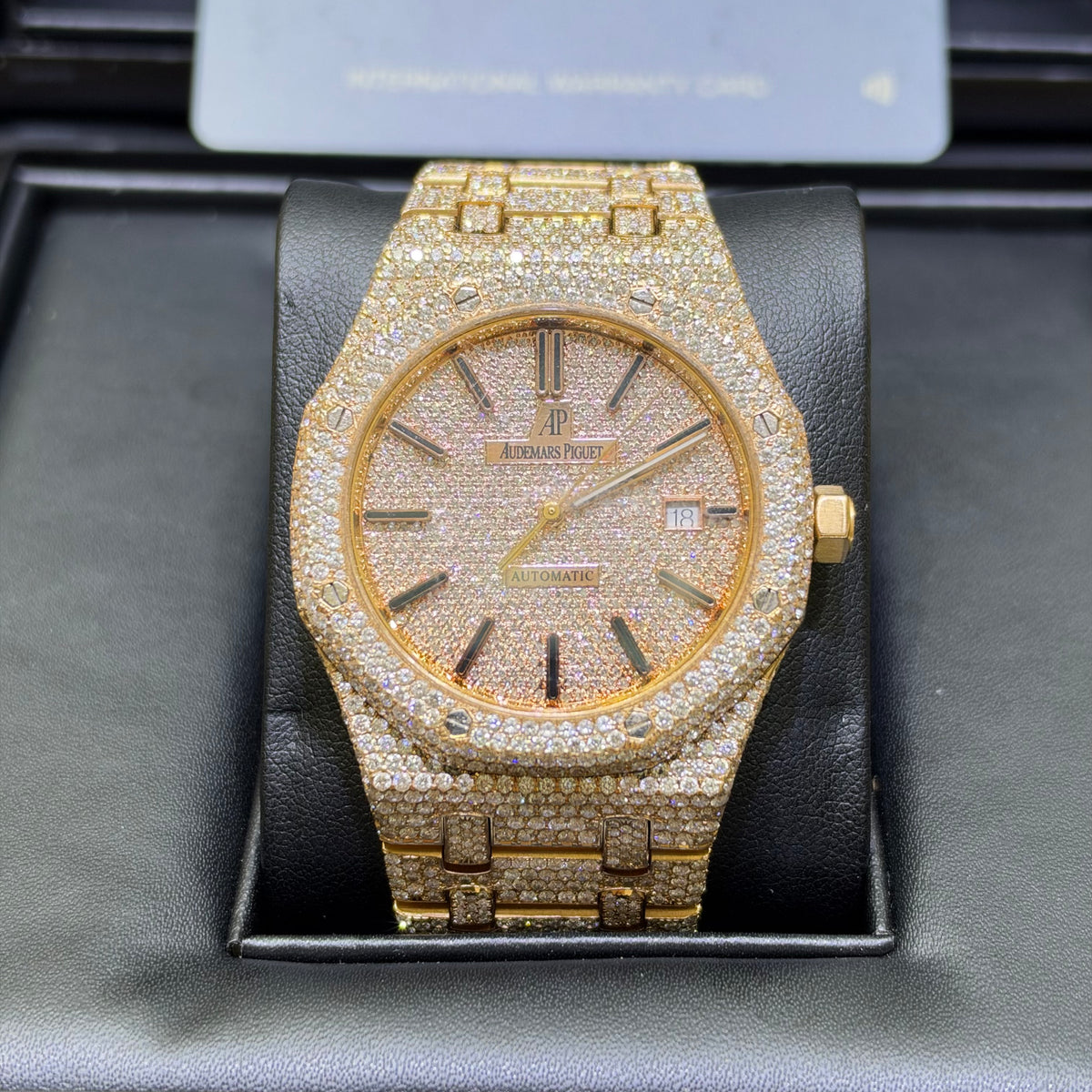 41MM AUDEMARS PIGUET ROYAL OAK 18KT ROSE GOLD VVS-1 AM* DIAMONDS. (FACTORY MOVEMEMT) 15400-OR (2015 YEAR)