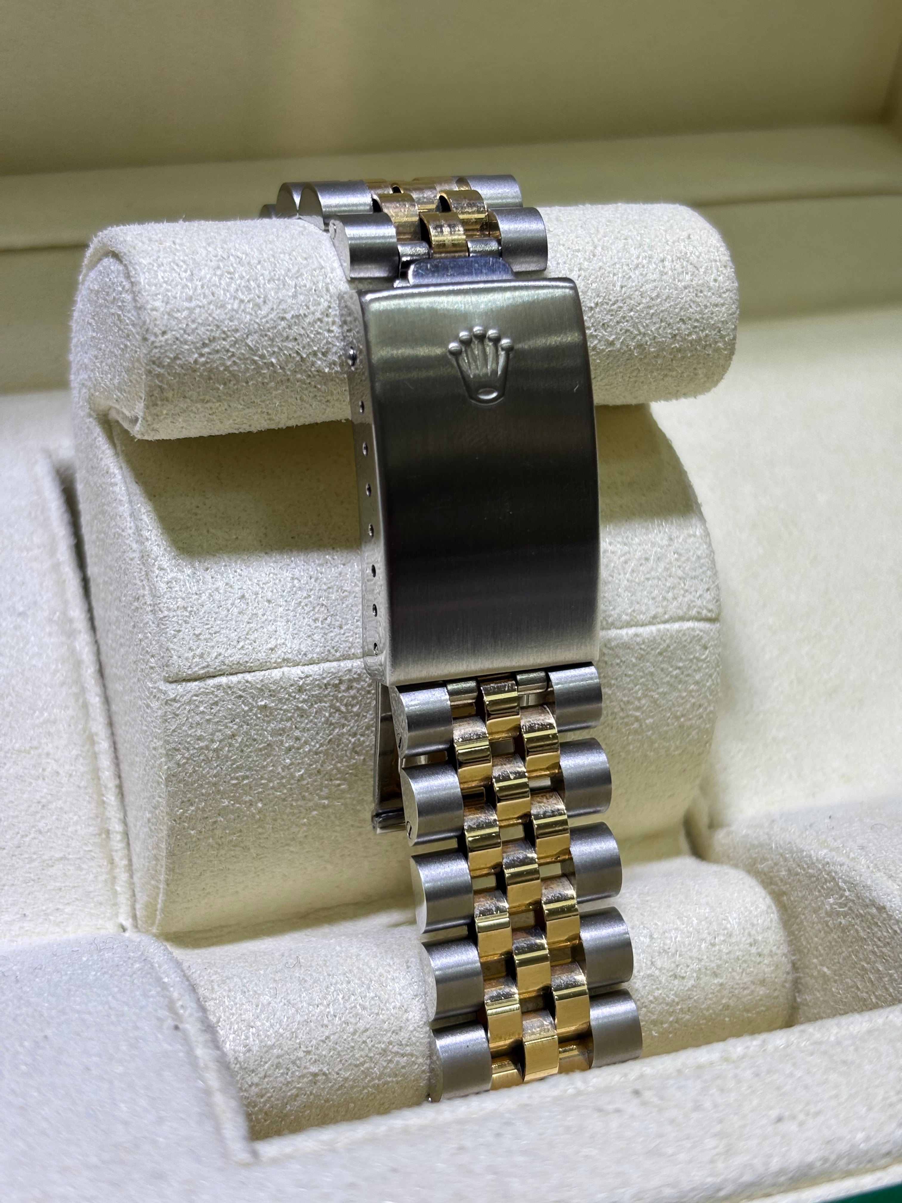 36MM ROLEX DATEJUST(QUICK-SET) | 18KT YLW TWO-TONE | JUBILEE BRACELET | SILVER DIAMOND DIAL