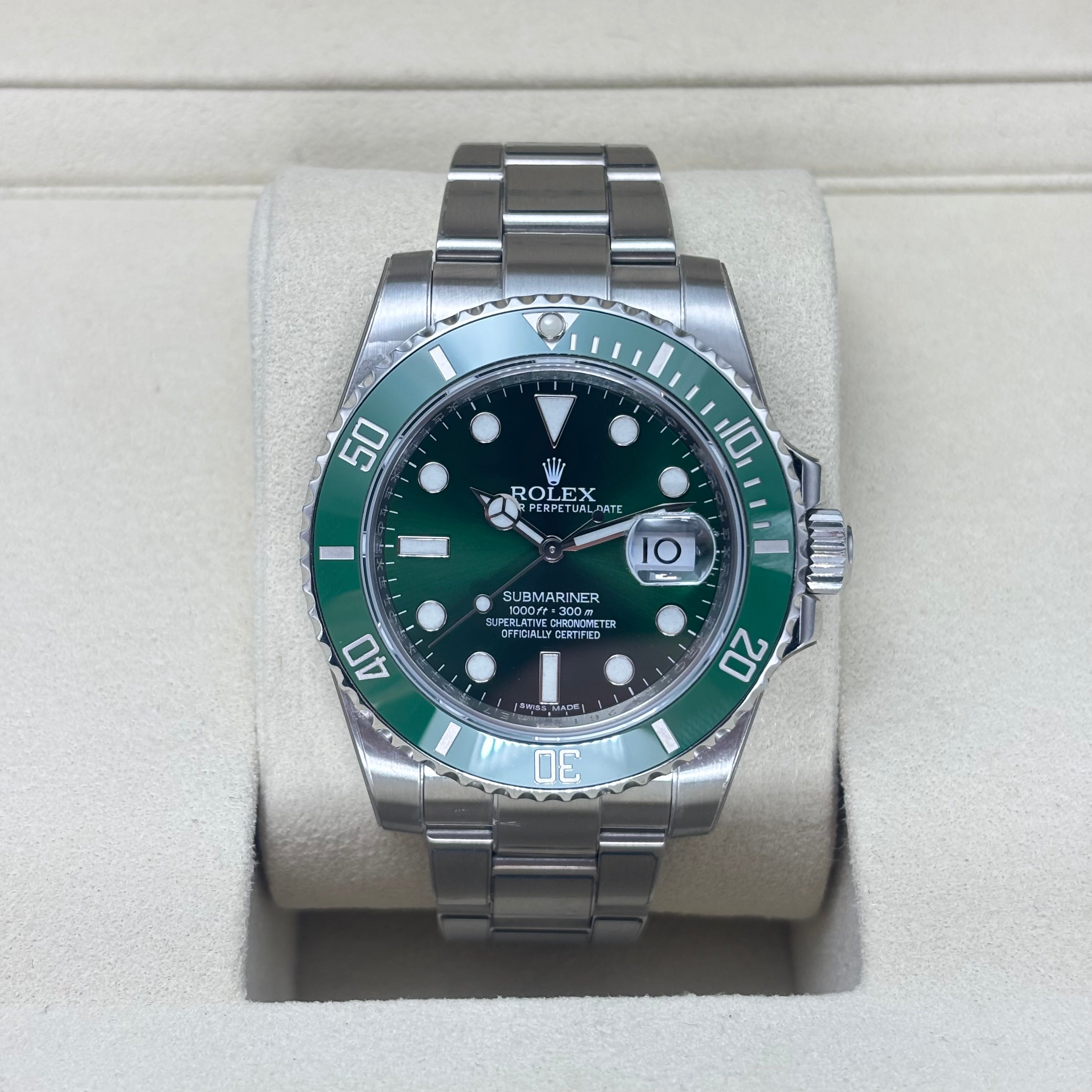 40MM ROLEX SUBMARINER “HULK” 116610LV 2014 Full set