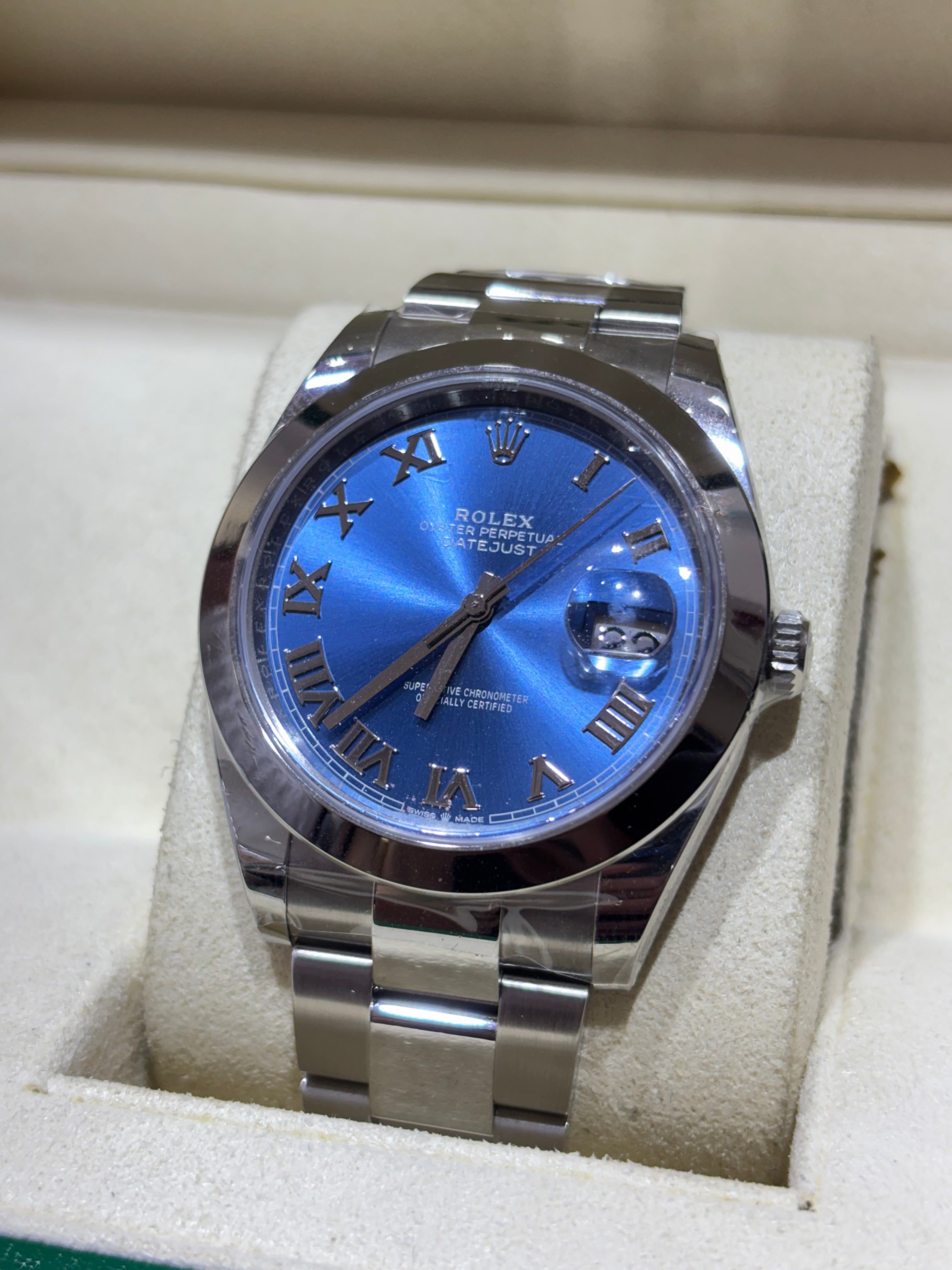ROLEX DATEJUST 41MM | STAINLESS STEEL | OYSTER BRACELET | BLUE ROMAN DIAL