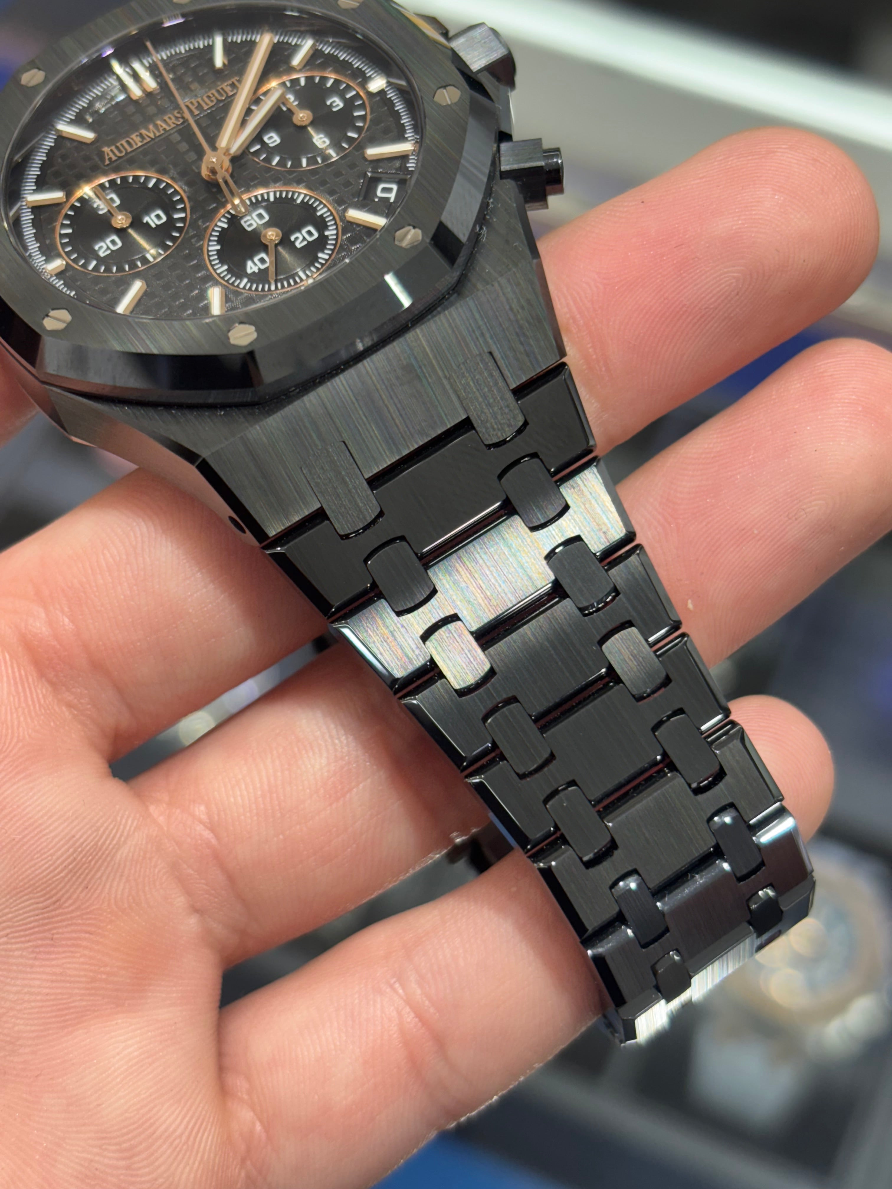 AUDEMARS PIGUET ROYAL OAK | BLACK CERAMIC CHRONOGRAPH