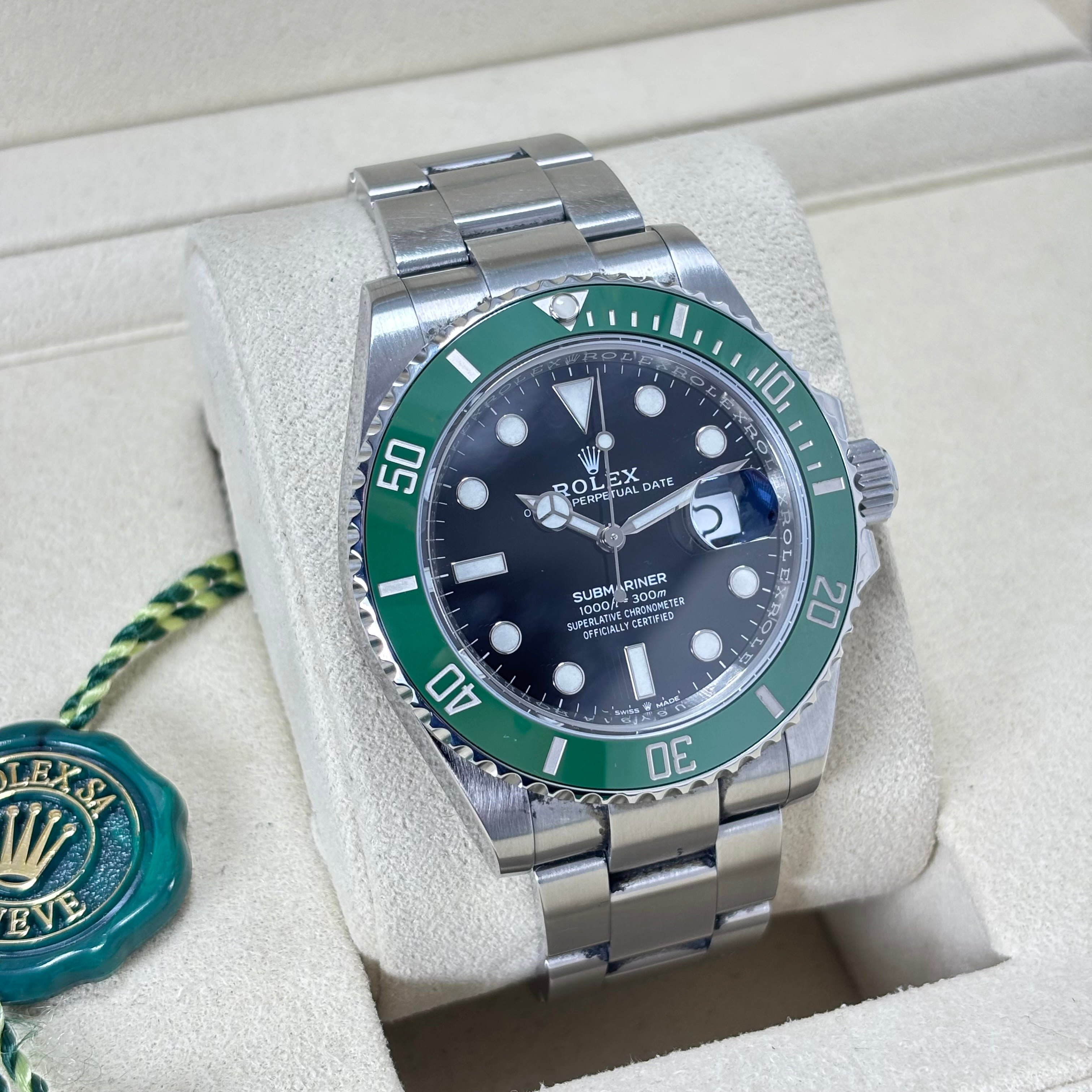 41MM ROLEX SUBMARINER “STARBUCKS” 126610LV
