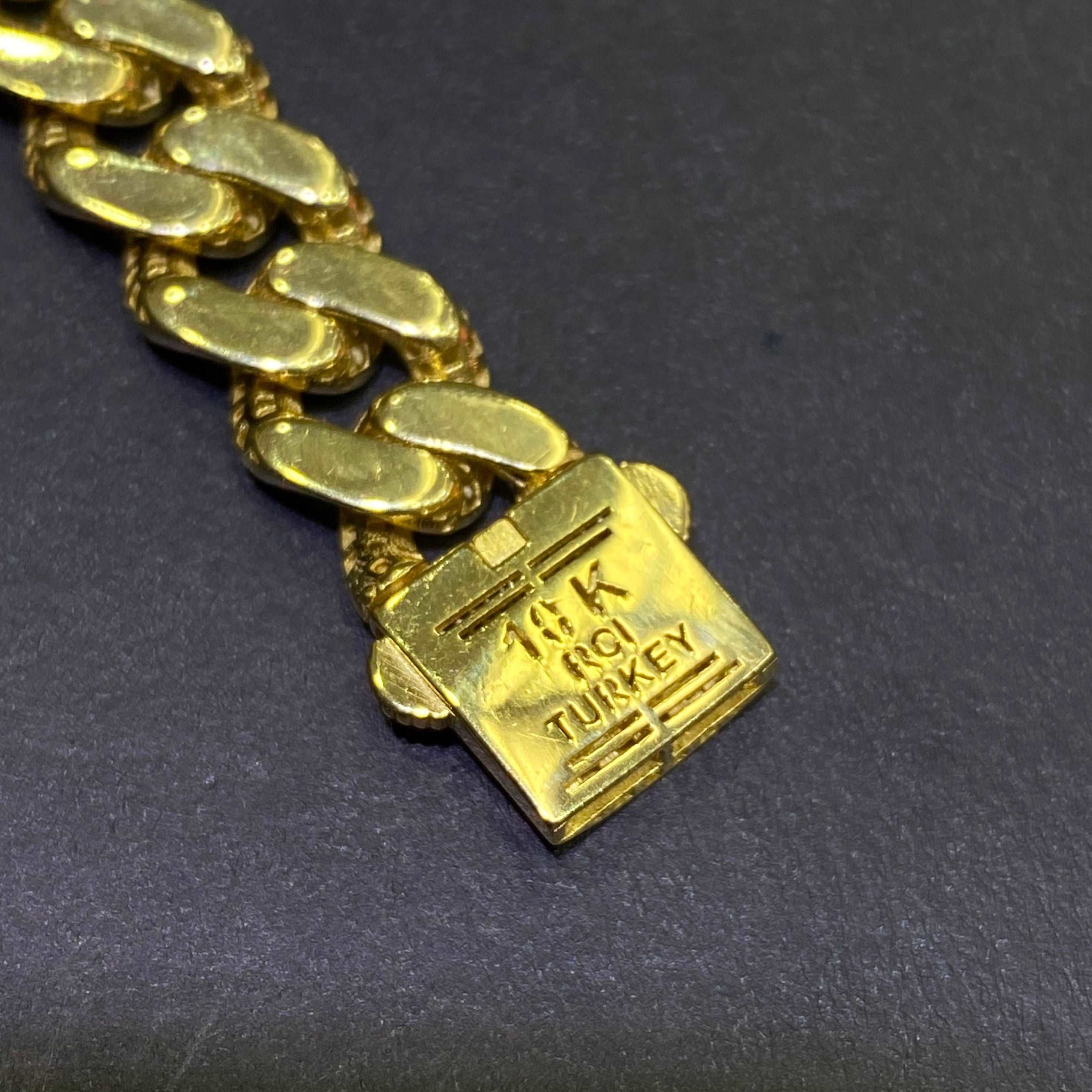new cuban vs-1 , 4 carat .t.w.italian made 10k bracelet