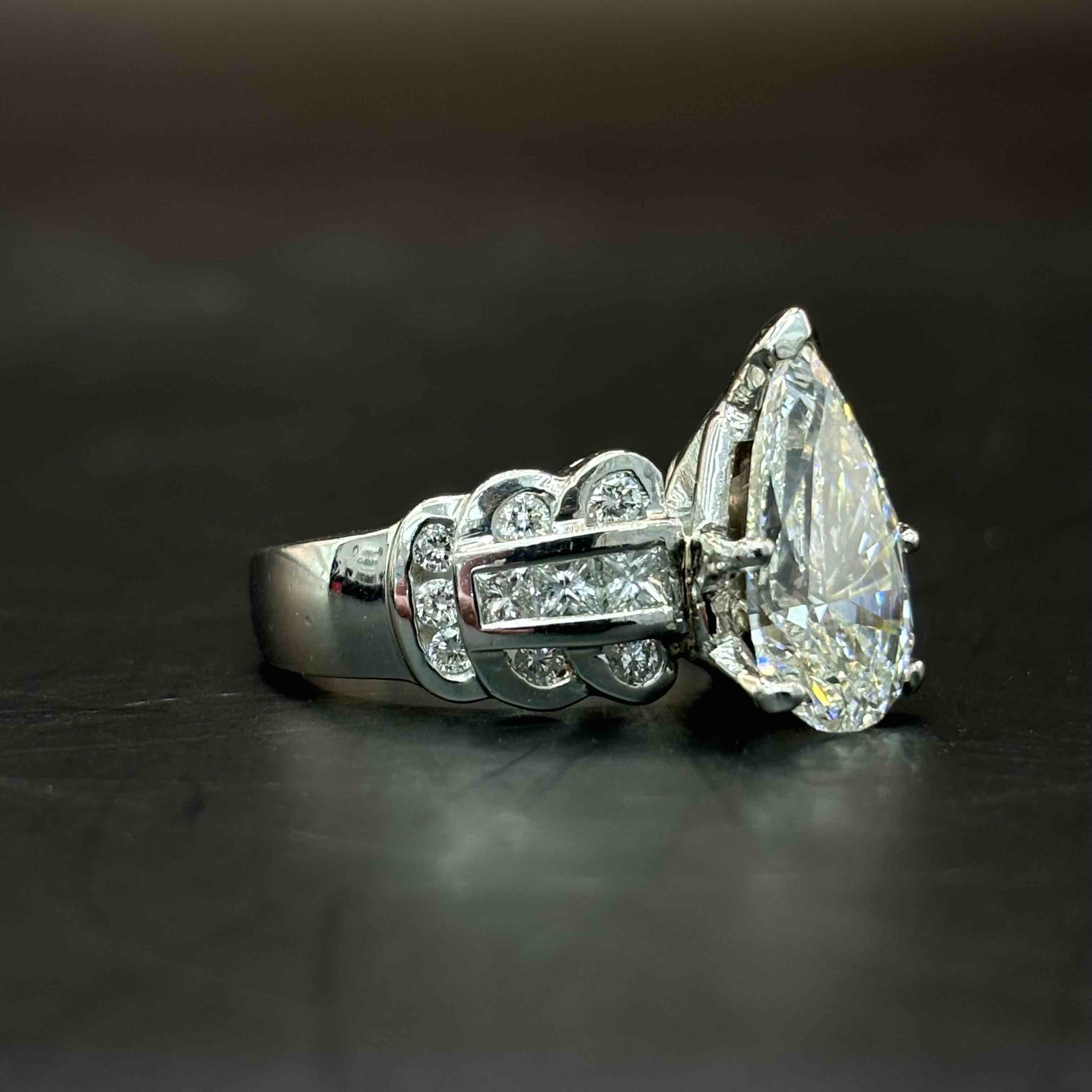 vvs lab ring miami