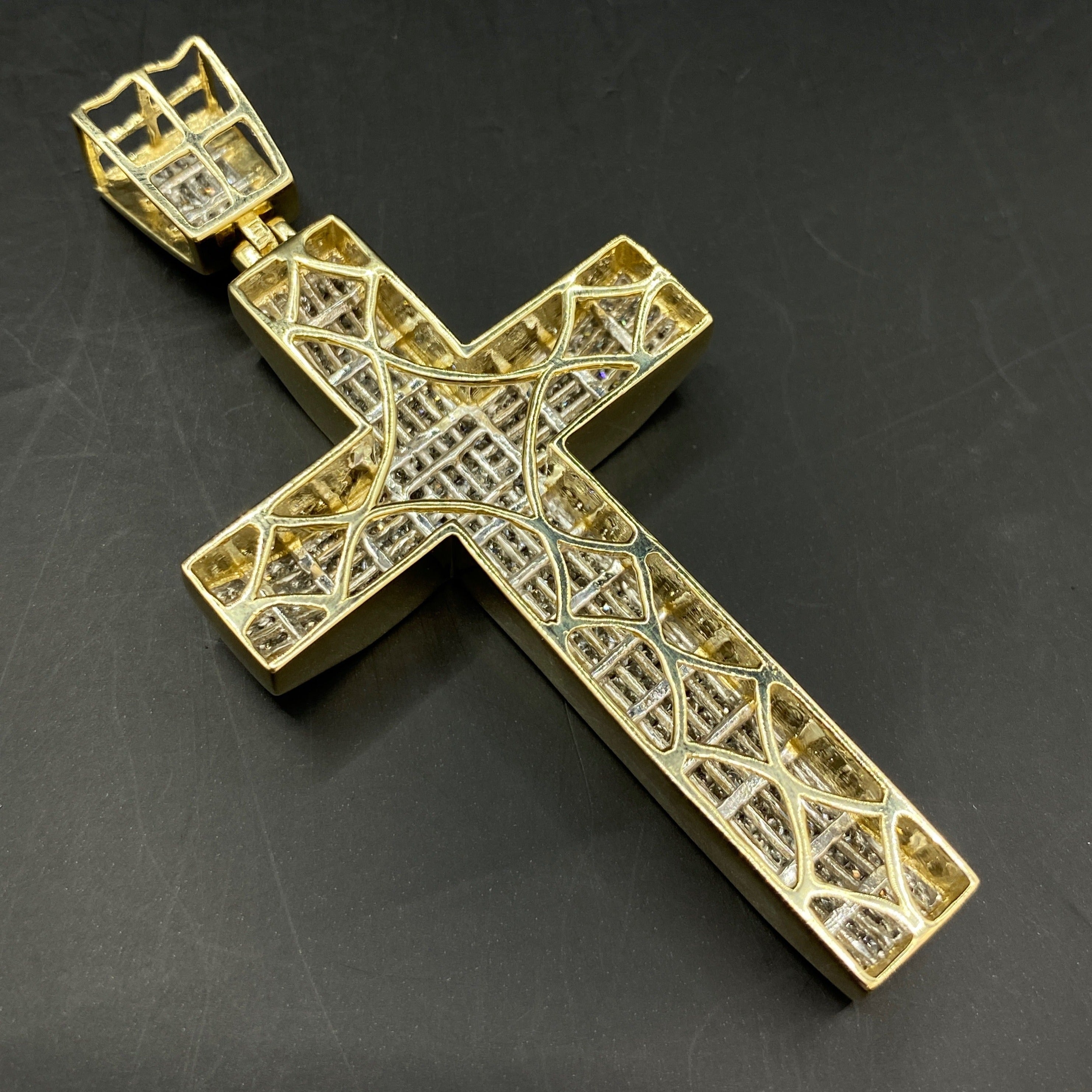 14k Iced Out Cross VVS