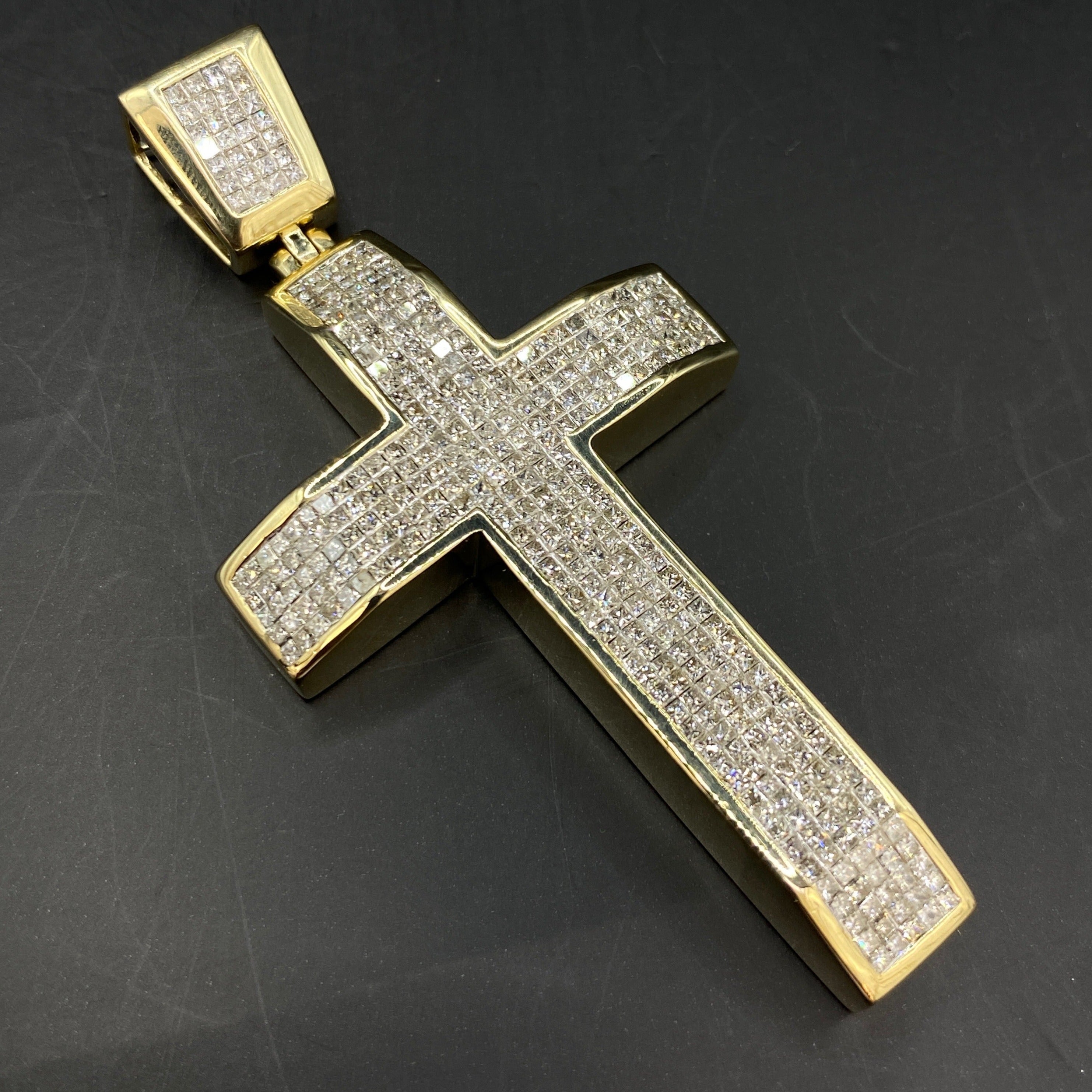 14k Iced Out Cross VVS