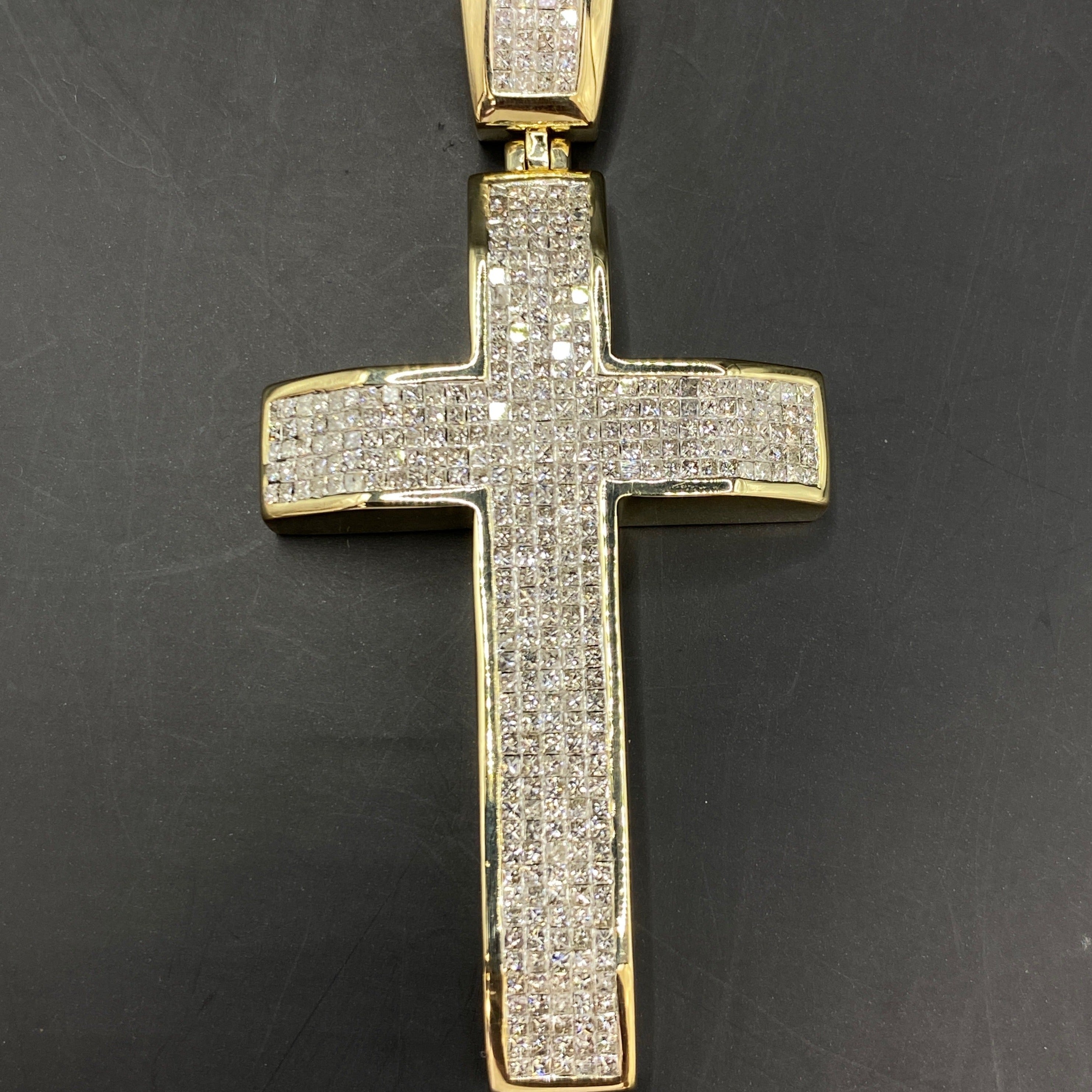 14k Iced Out Cross VVS