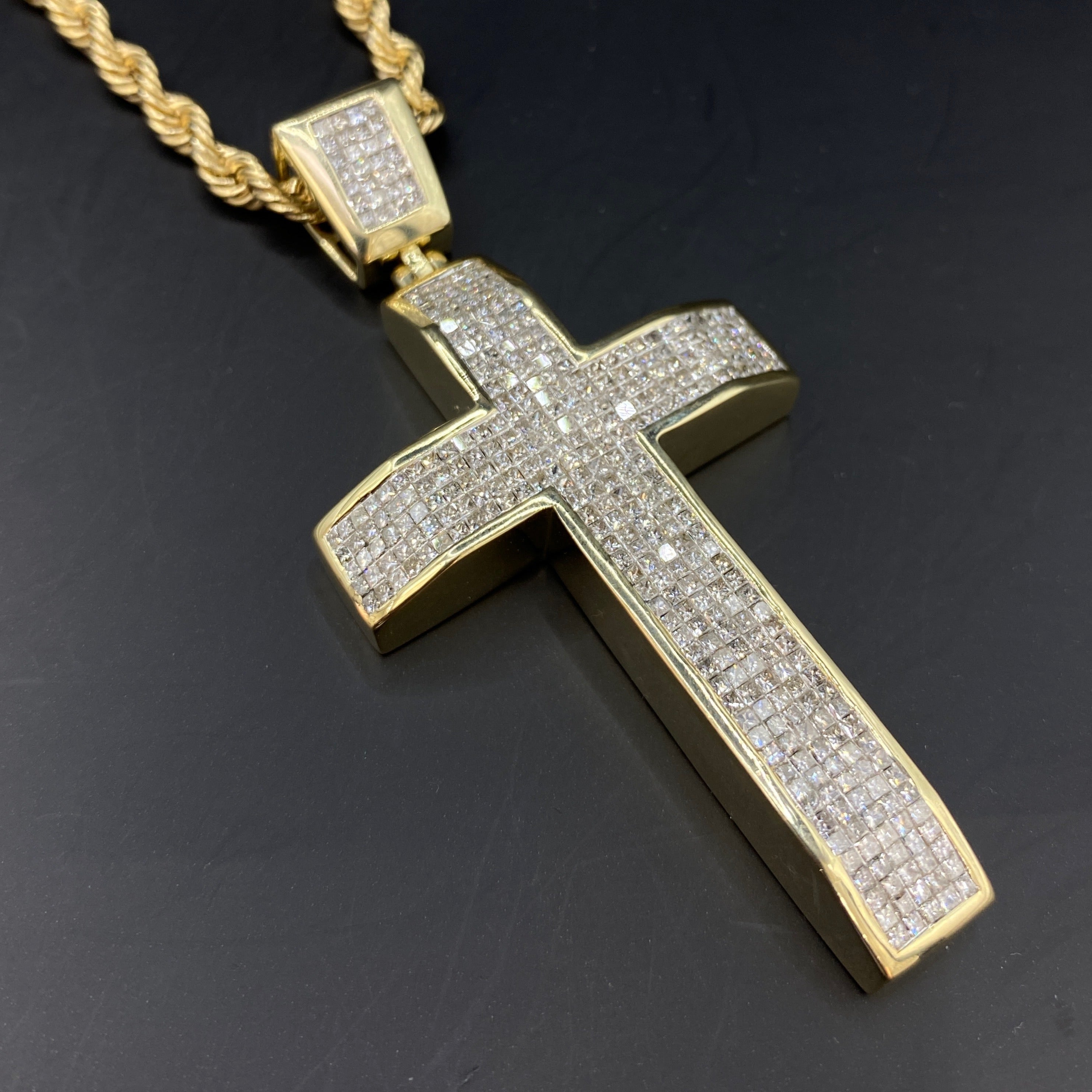 14k Iced Out Cross VVS