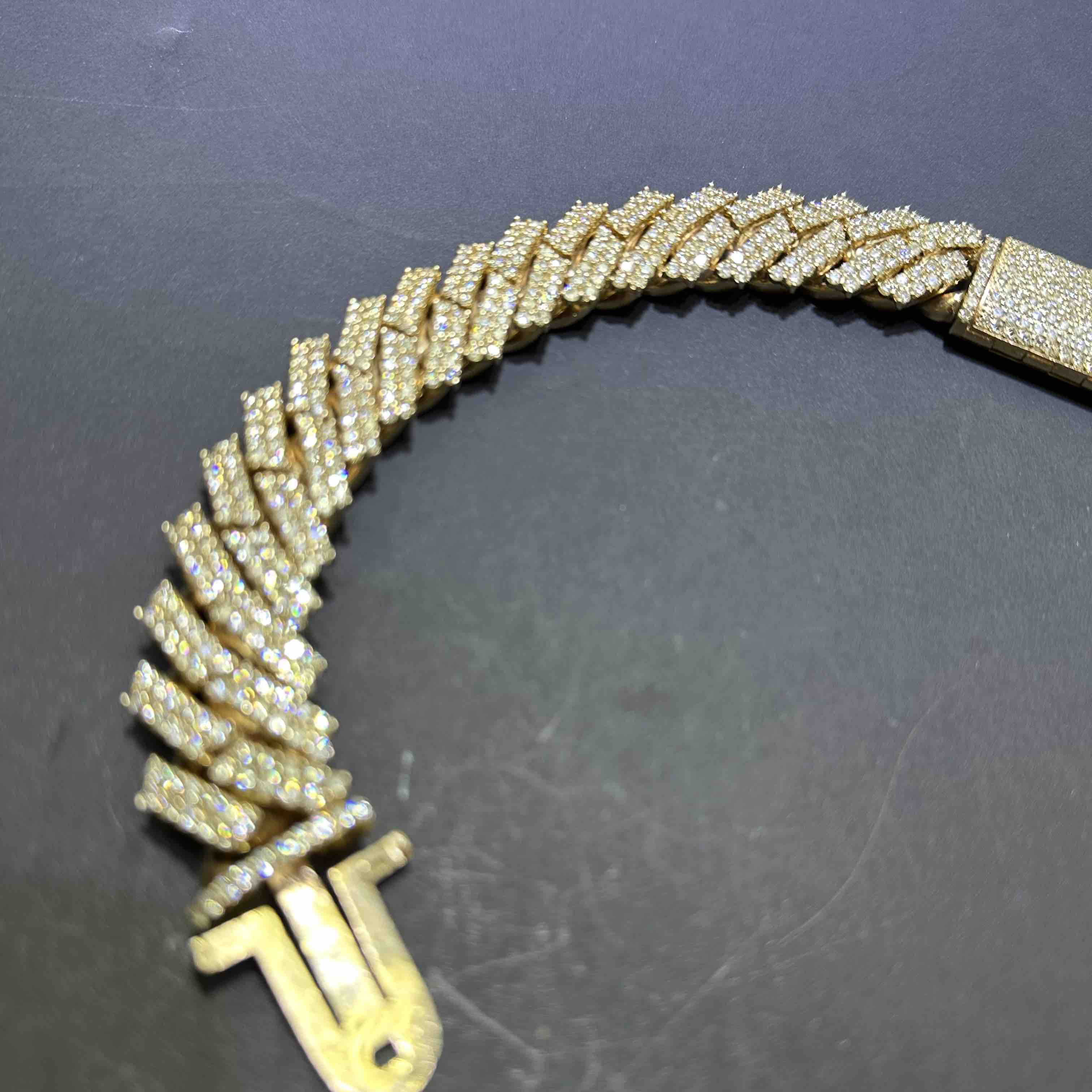 Bust Down Cuban Link Bracelet