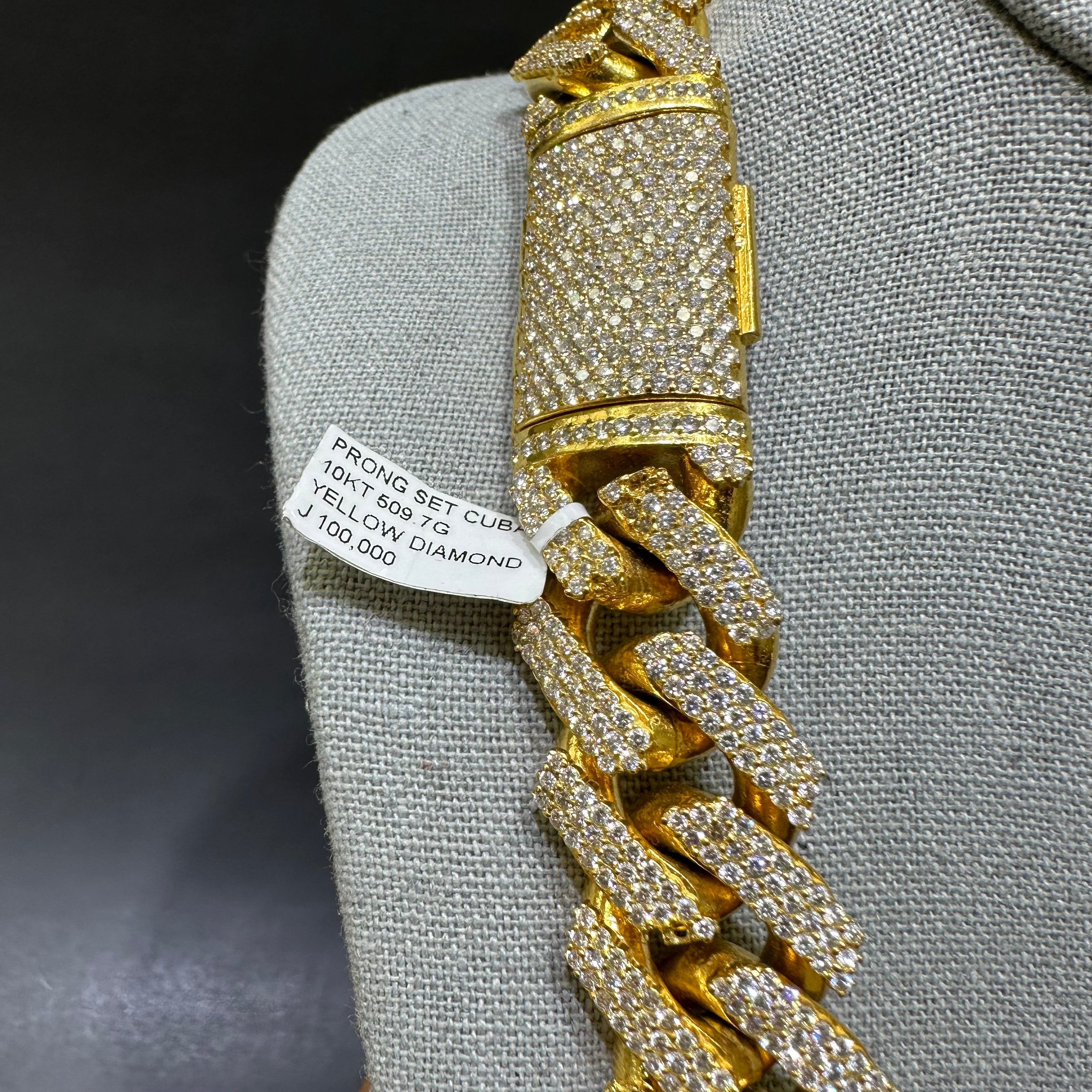bust down cuban chain vvs