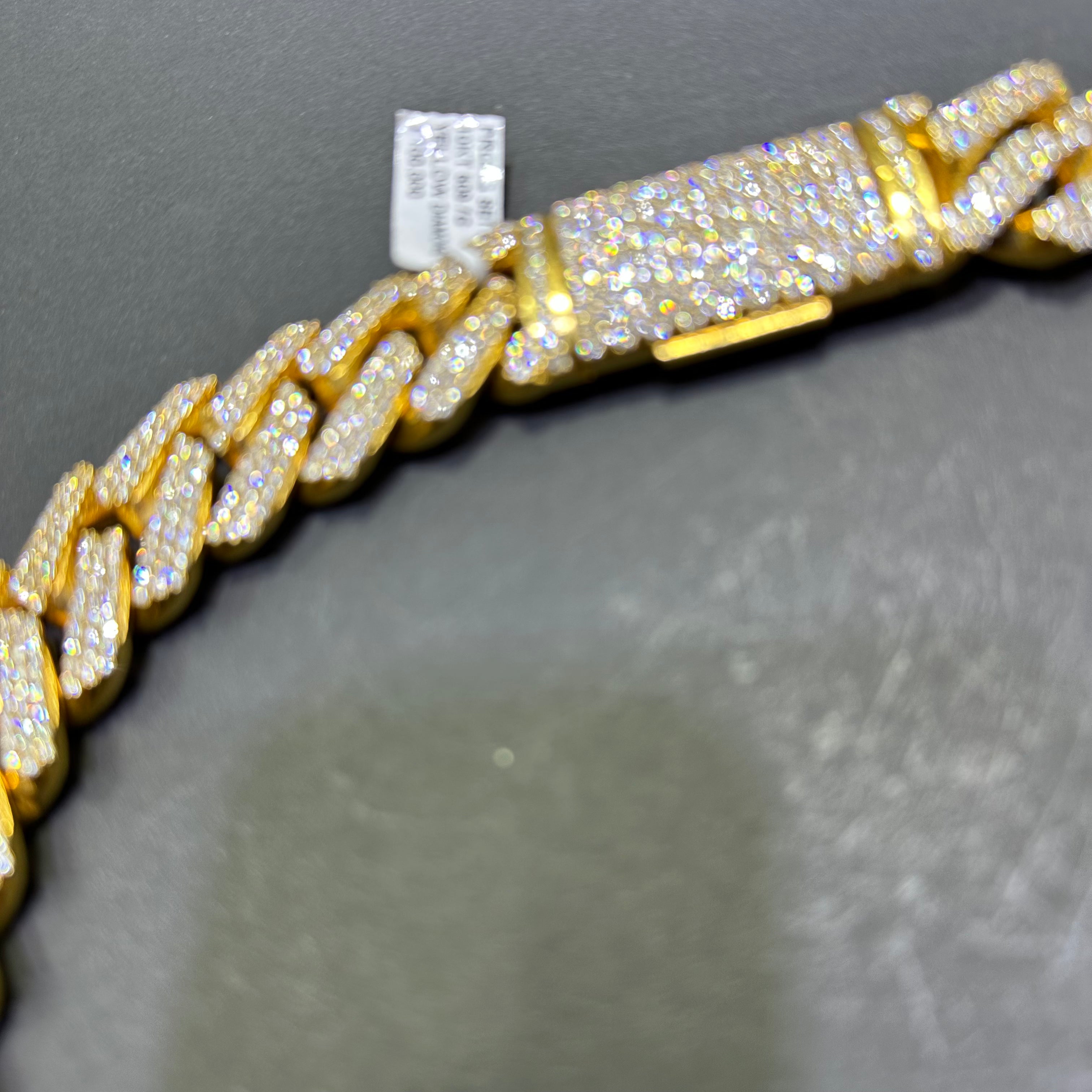 bust down cuban link vvs