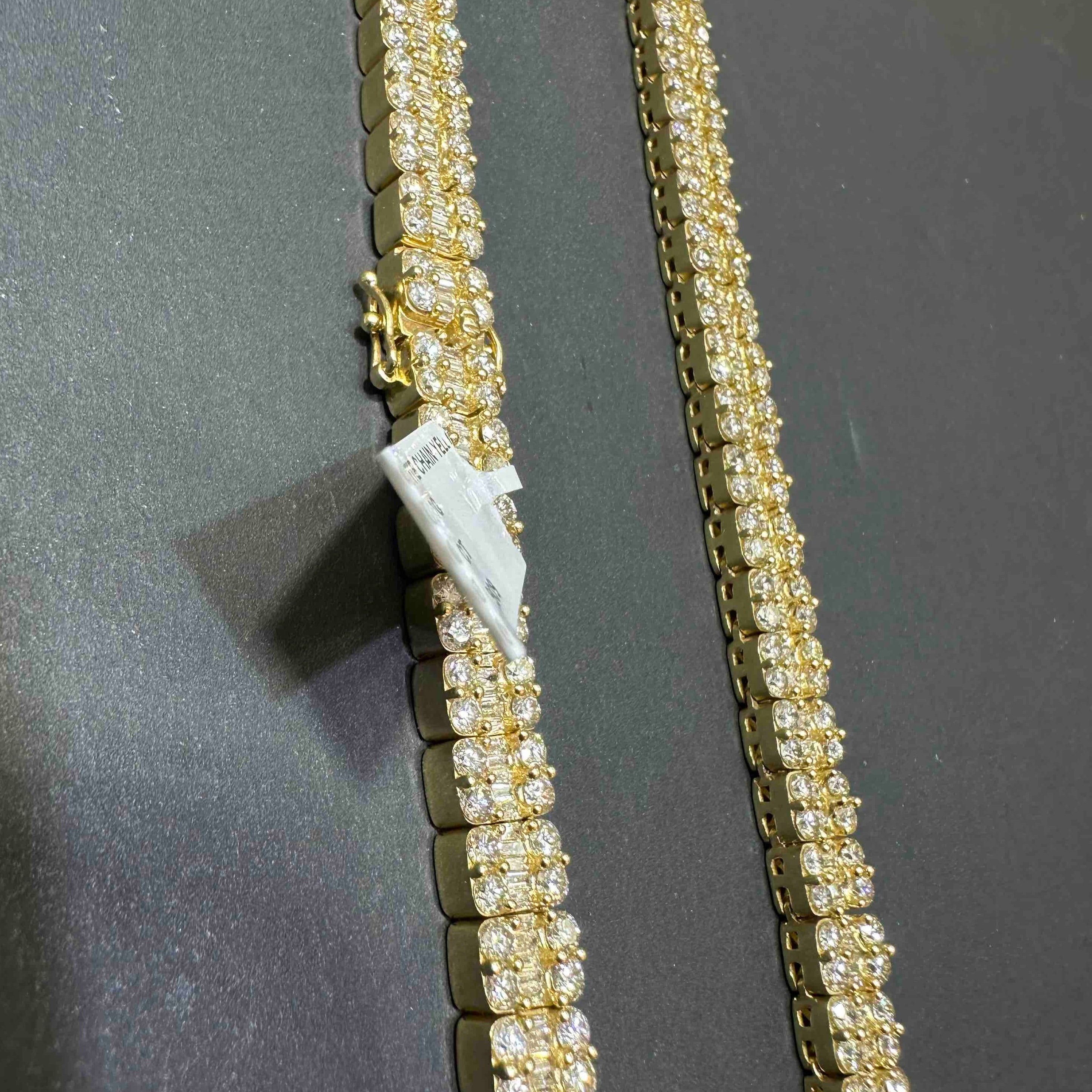 14k YELLOW GOLD BAGUETTE