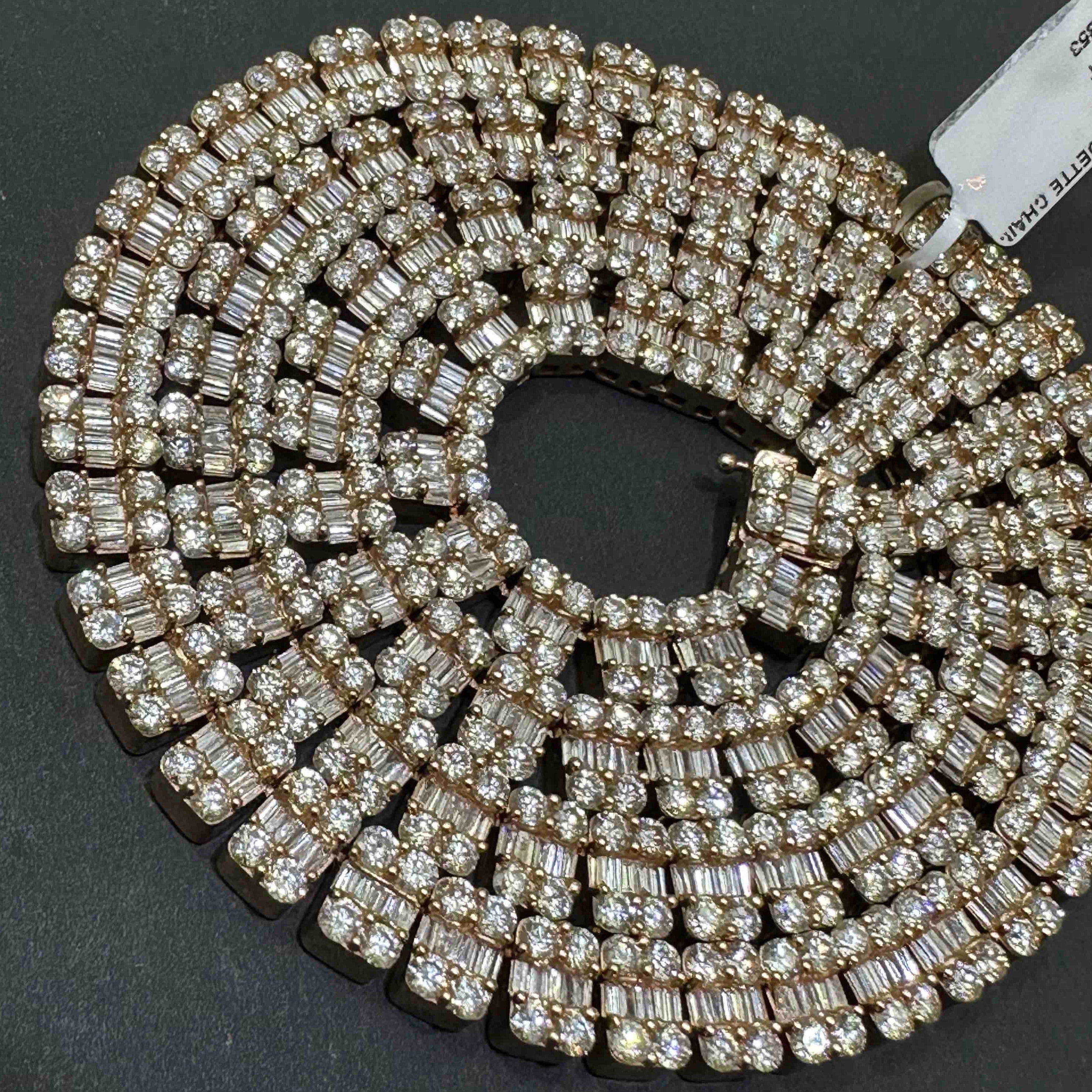 ROSE BAGUETTE CHAIN