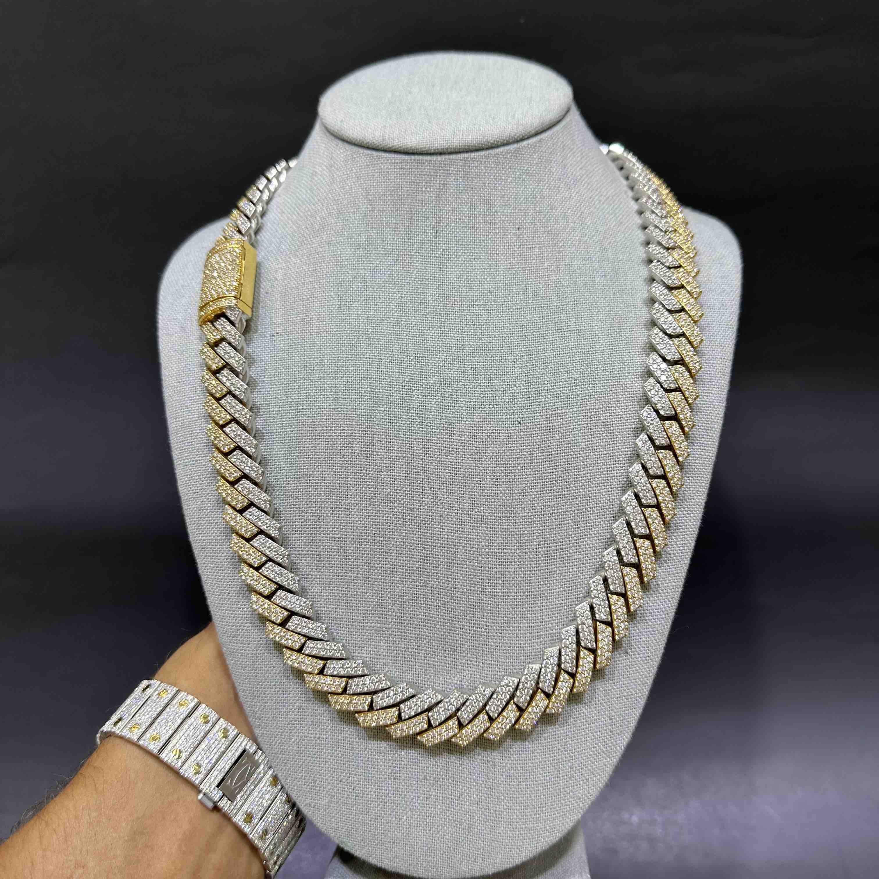 bust down cuban chain vvs