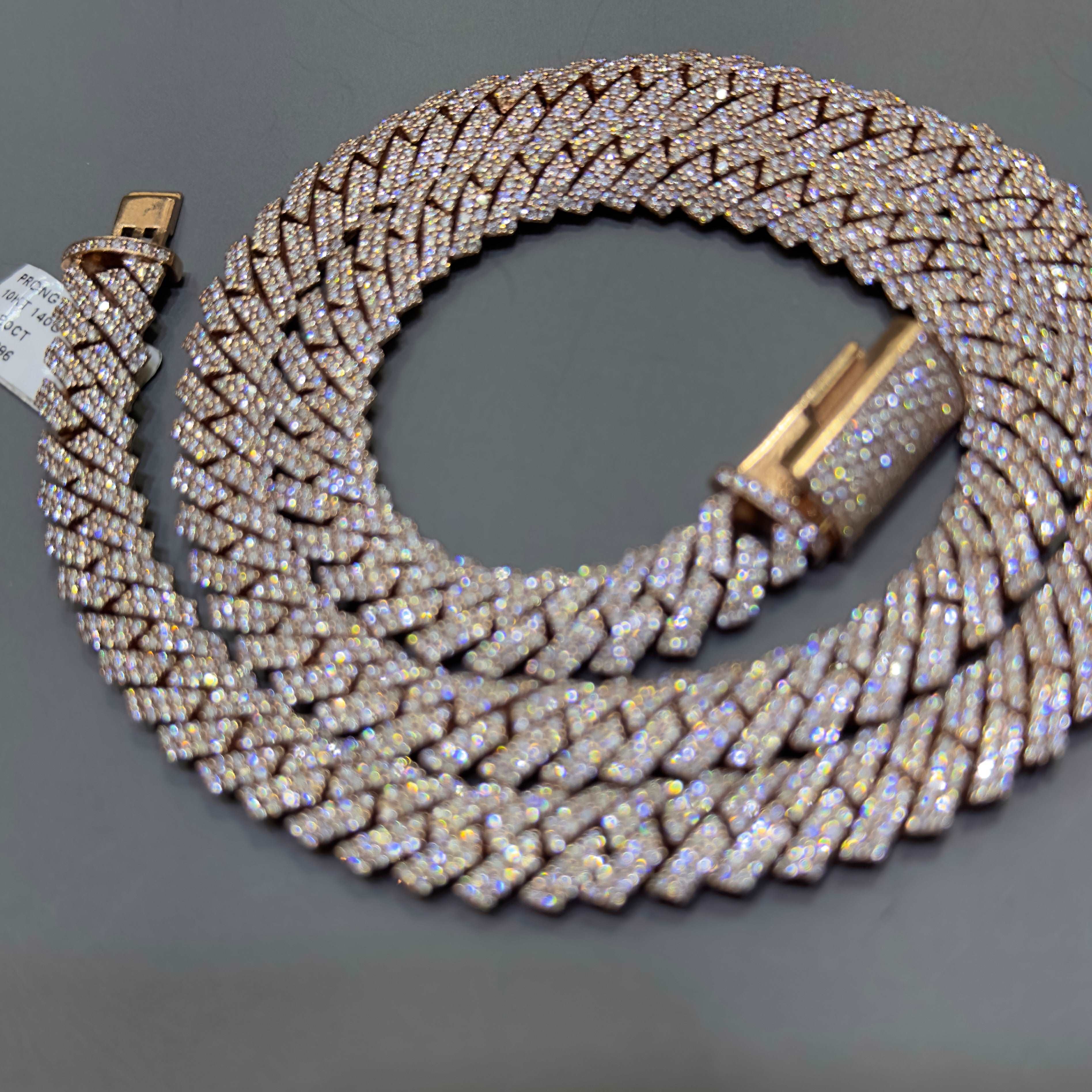 Natural VVS1 Diamonds BUST DOWN