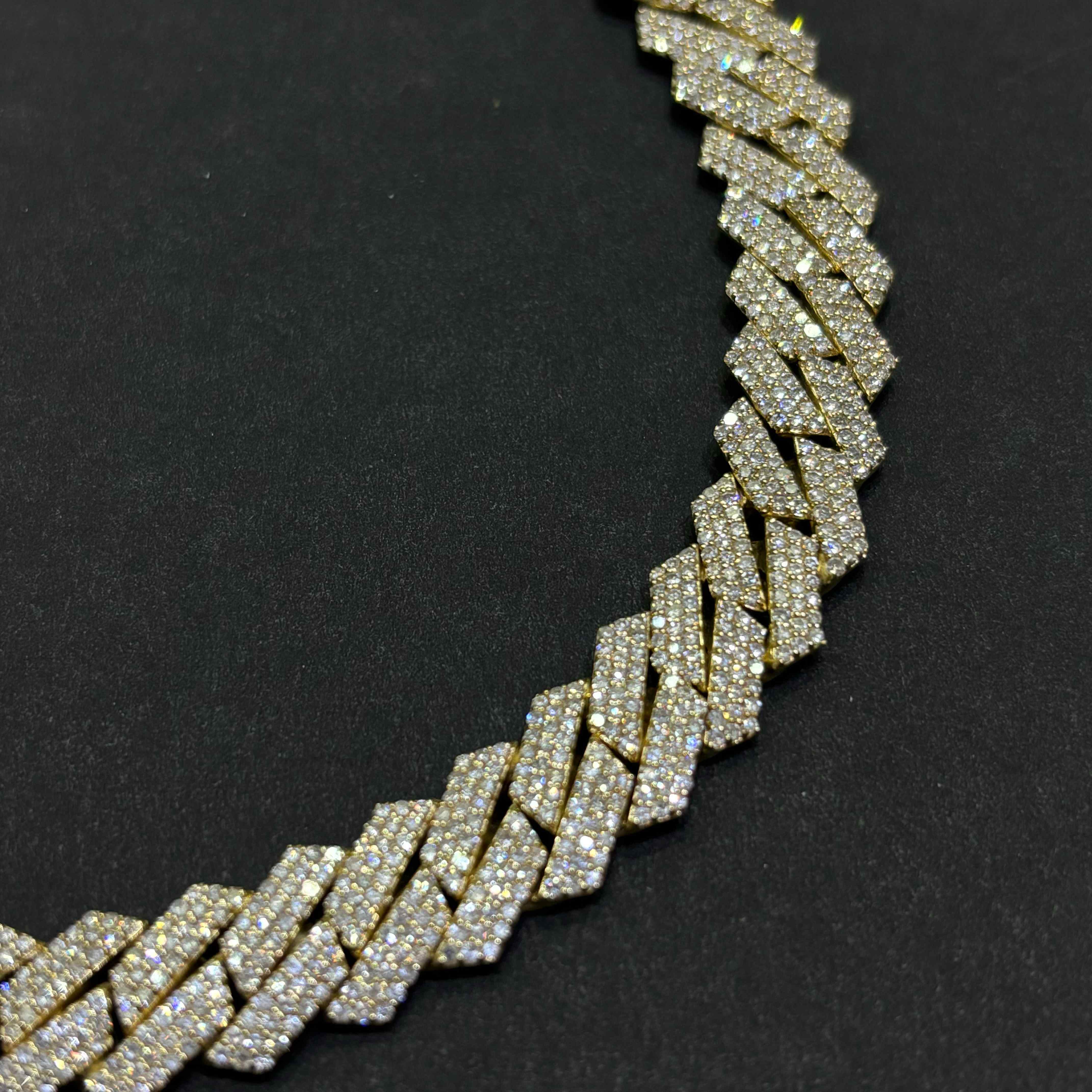 10k VVS-1 Bust Down Cuban Link | REAL CVD | YELLOW