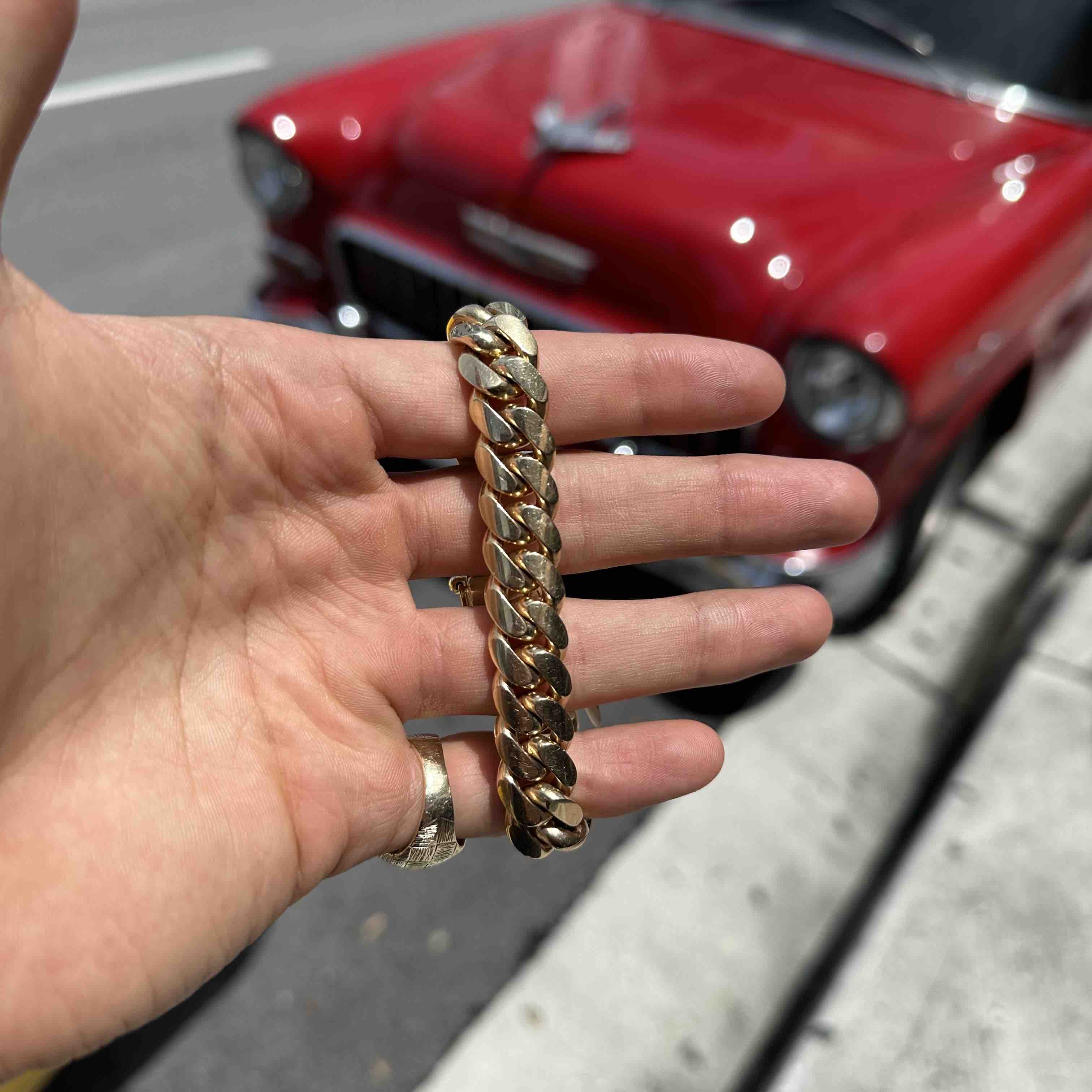 10K CUBAN LINK BRACELET