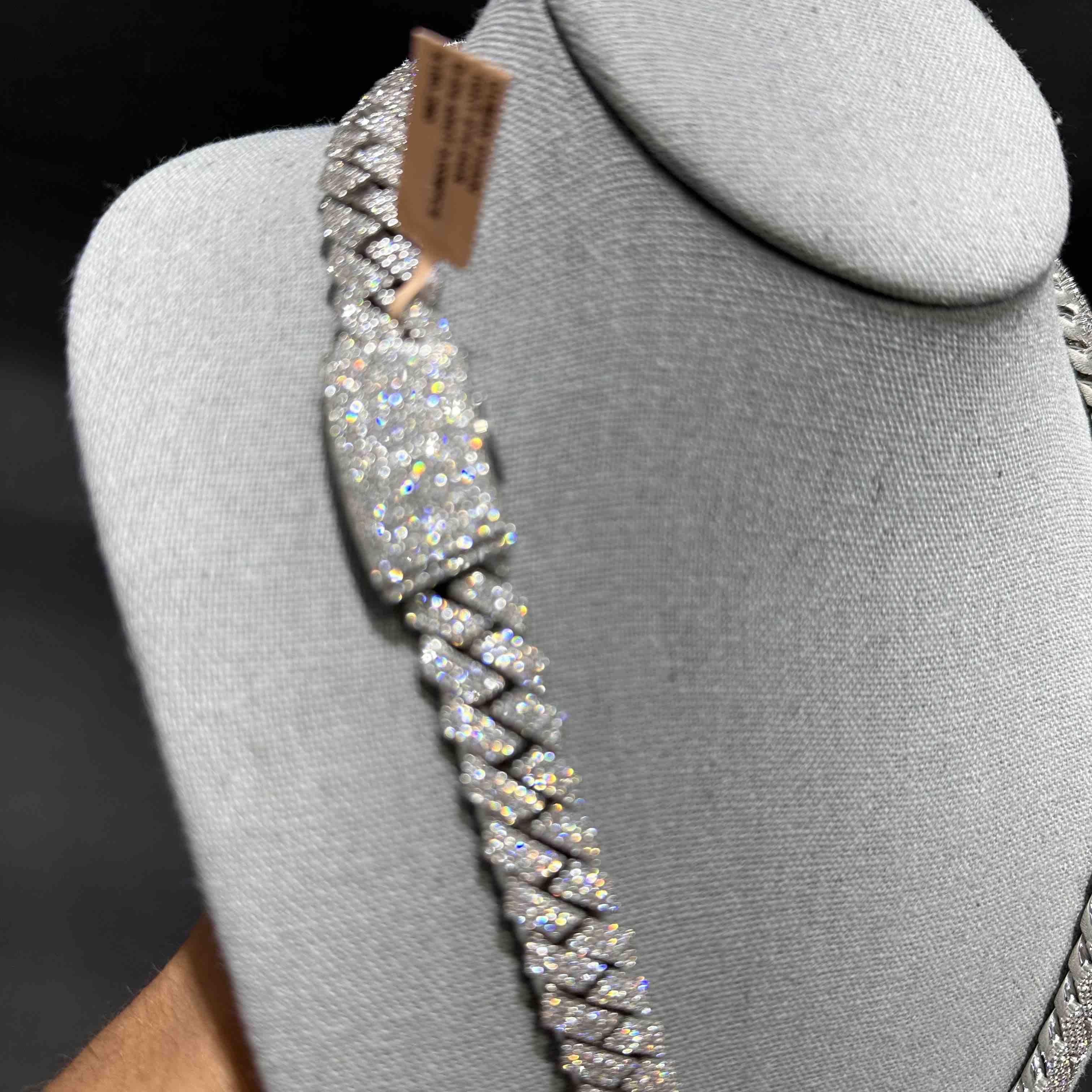 Iced Out Cuban Chain 273 Grams