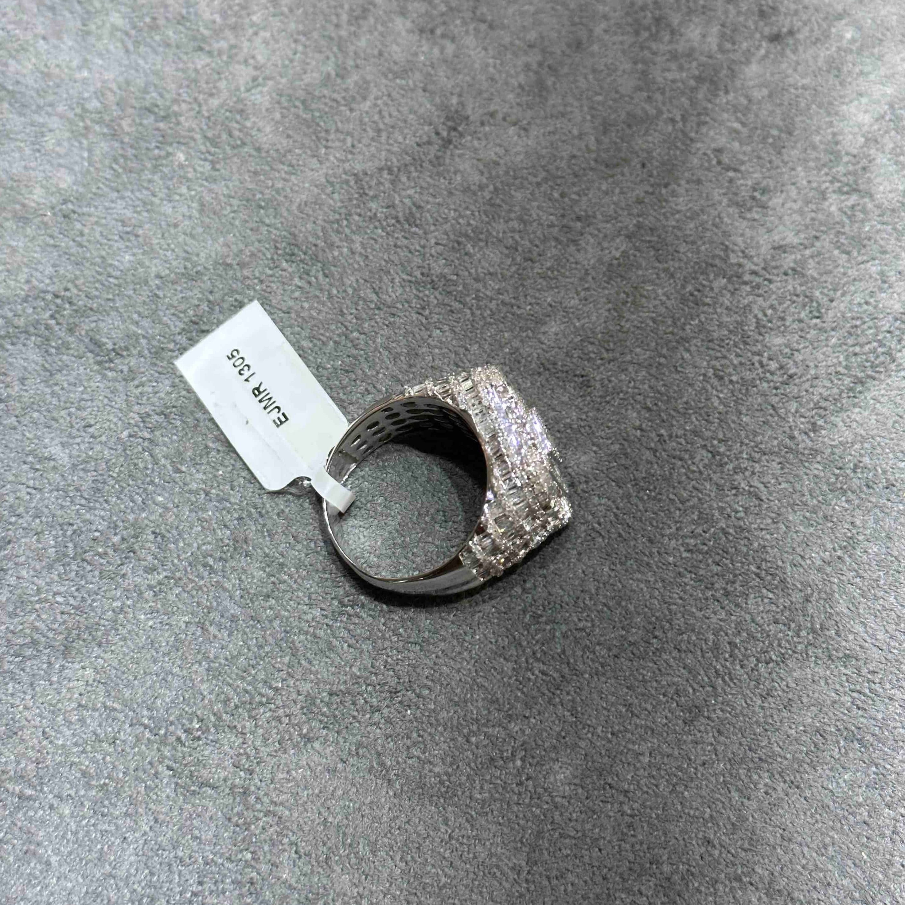 bust down ring