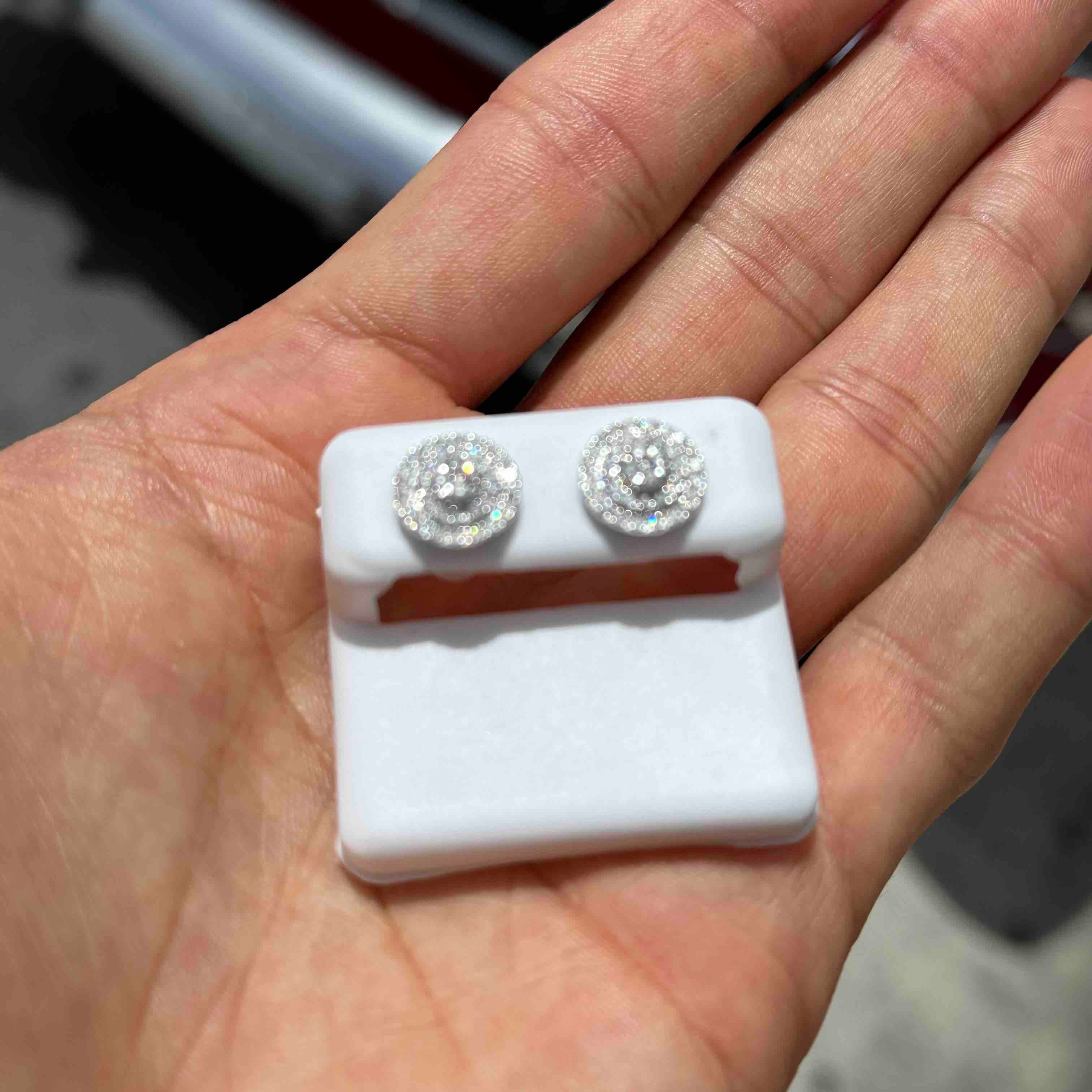 1 CT Natural VS1 Bust Down Earrings