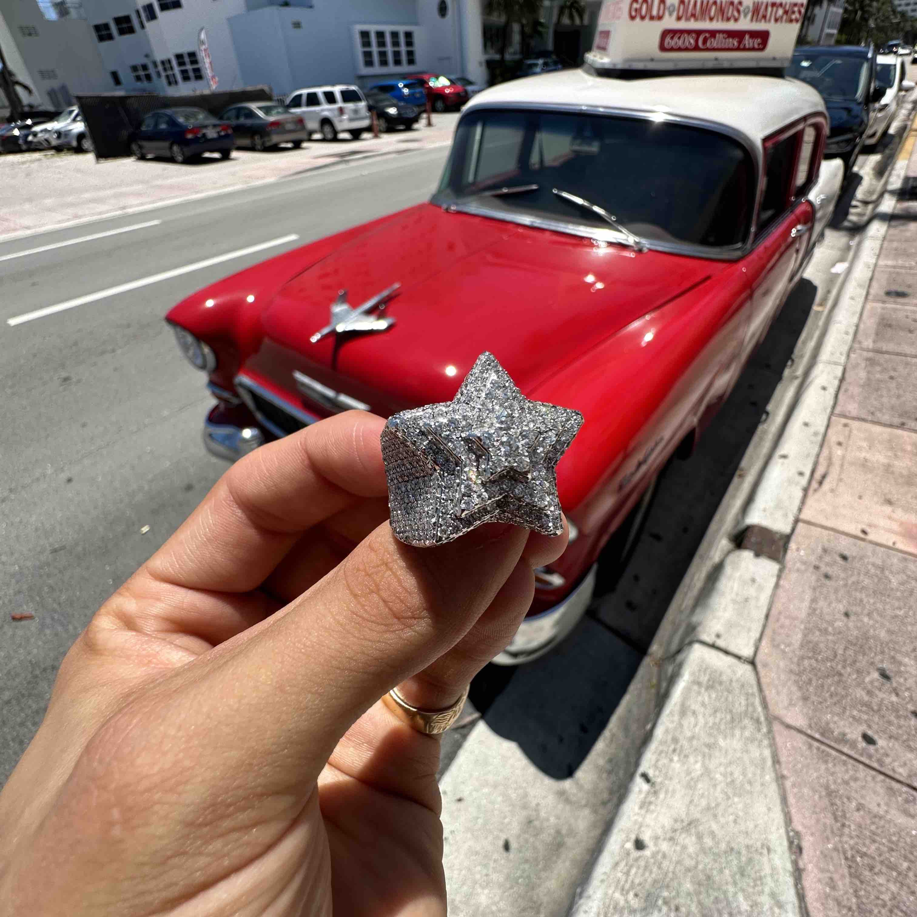 ICED OUT RING WHITE GOLD