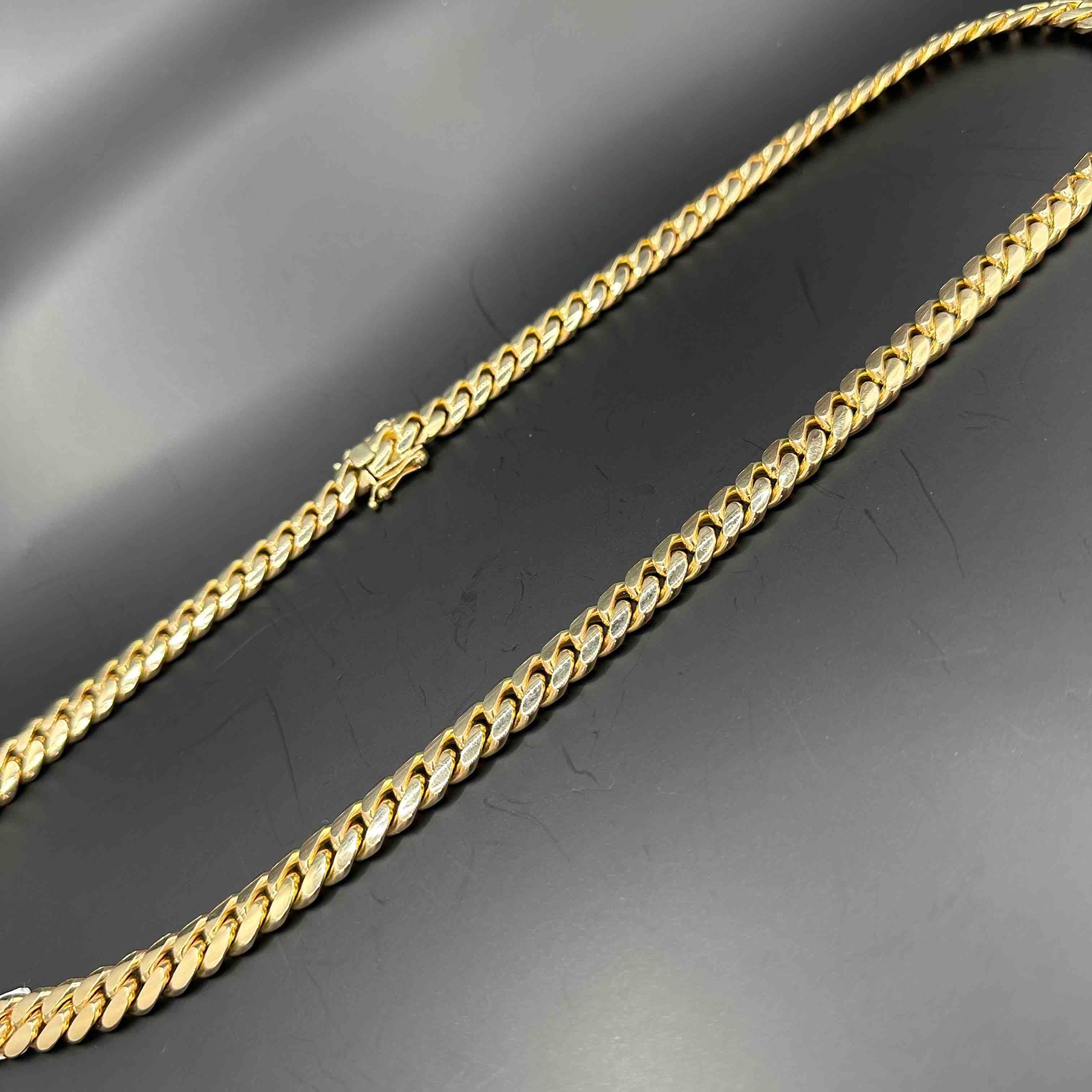 SUPER HEAVY CUBAN LINK 10MM
