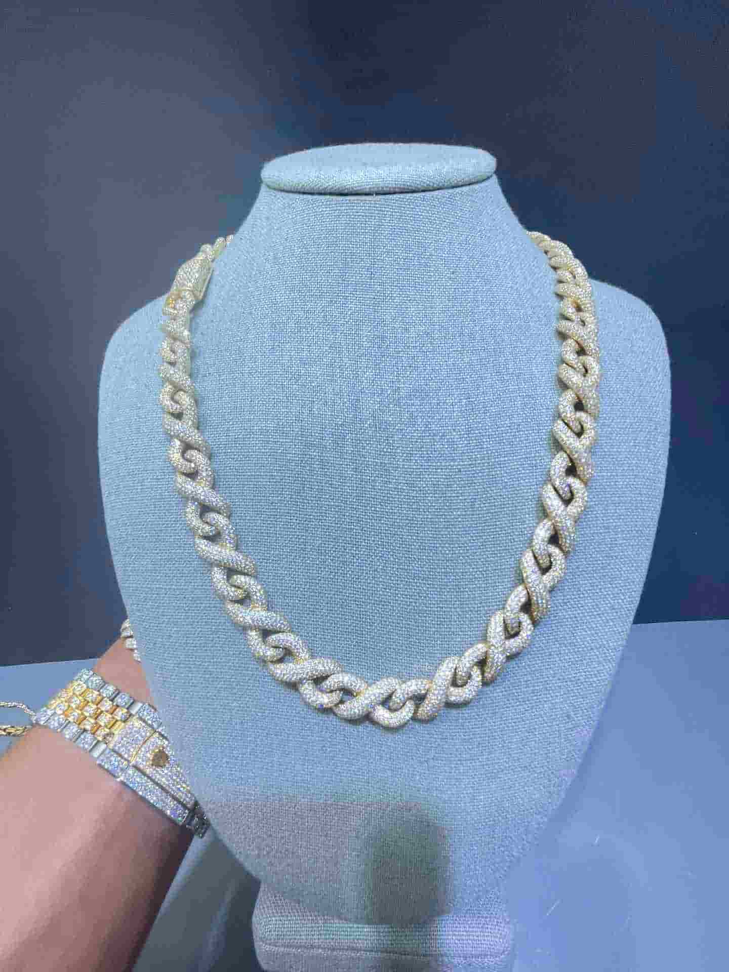 iced out infinity link