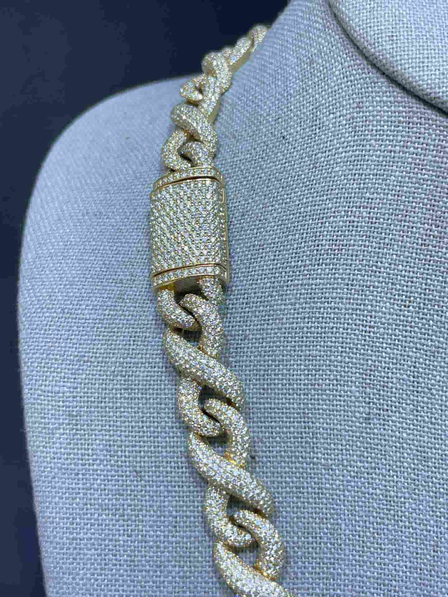 iced out infinity link