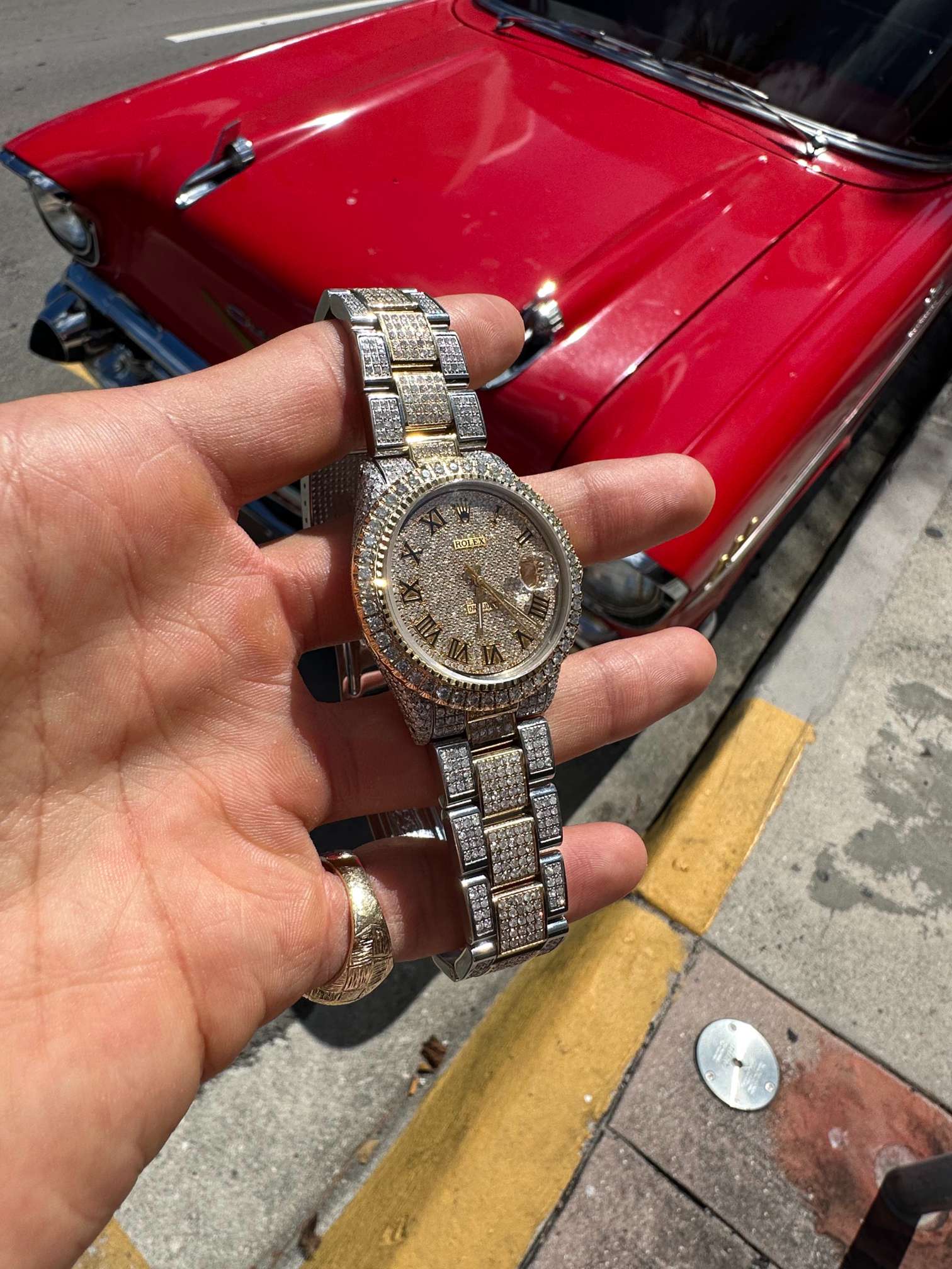Yellow Two Tone VS1 Iced Rolex 36mm๐ | Roman Dial | Oysterband | 15cts