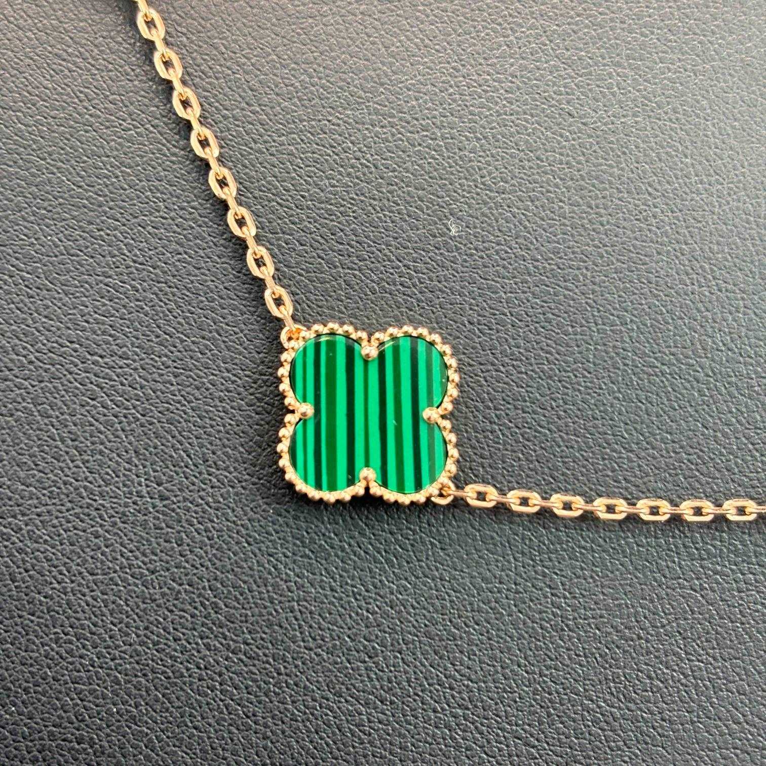 14K Yellow Gold Malachite Clover Necklace