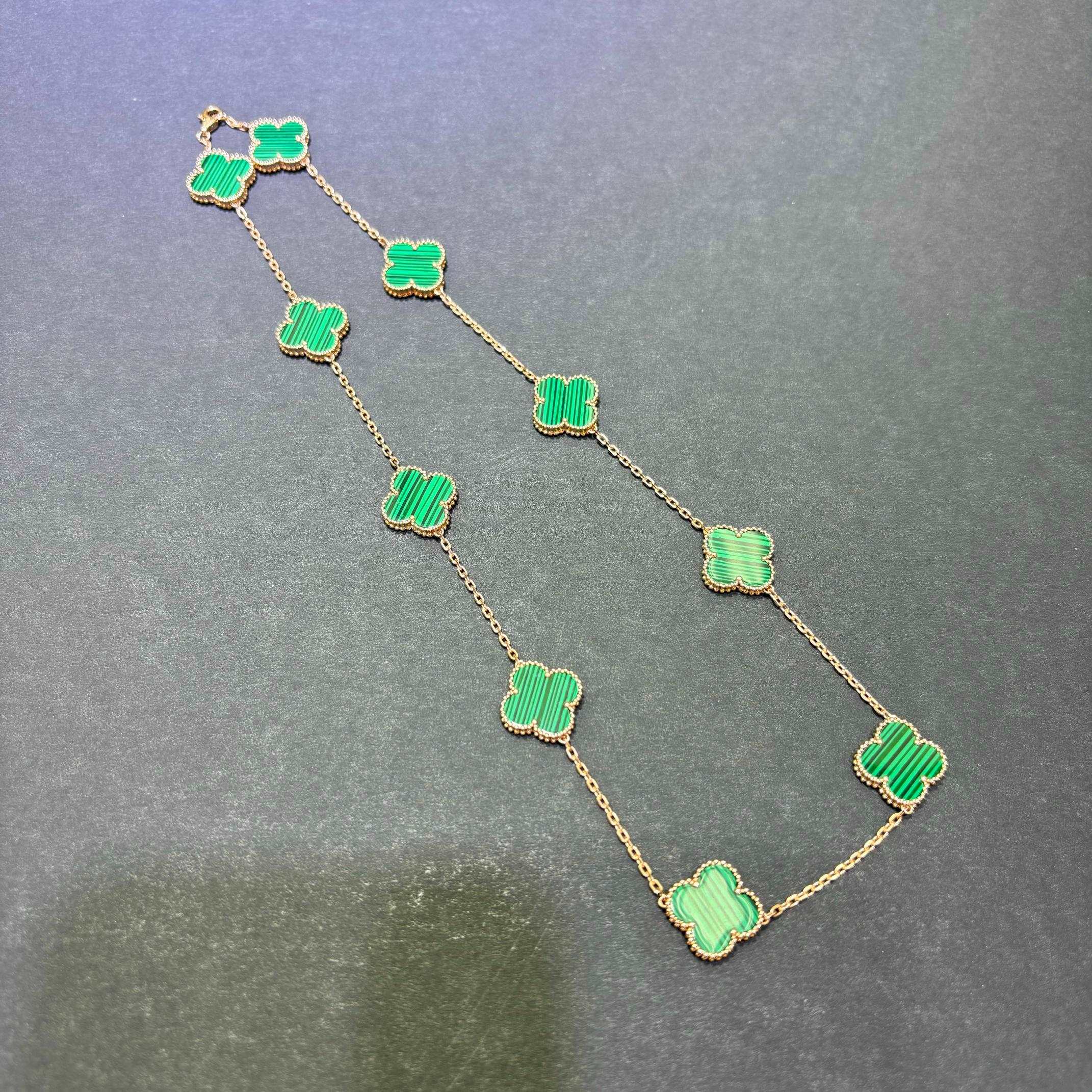 14K Yellow Gold Malachite Clover Necklace