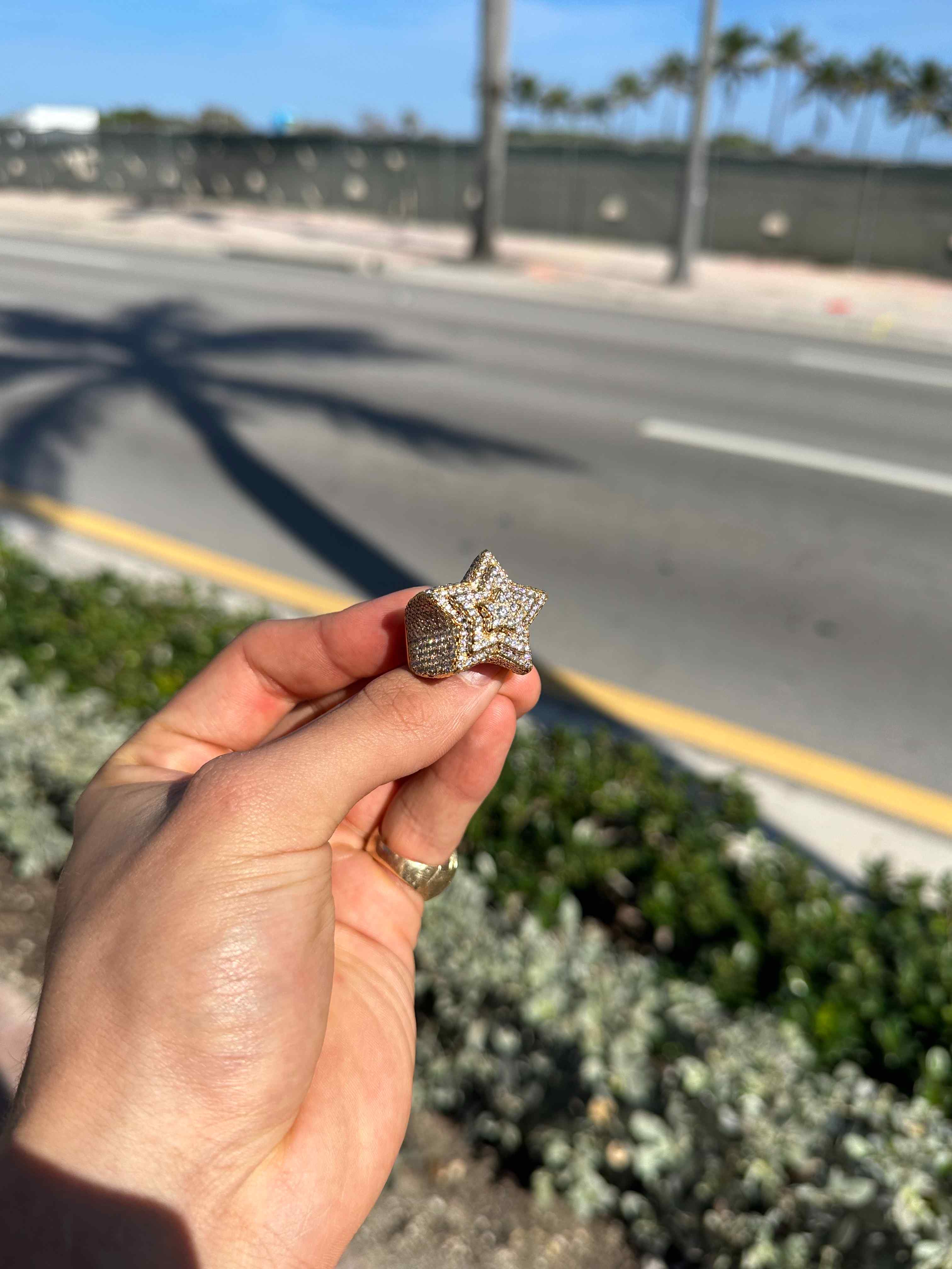 14k Bust Down Star Ring