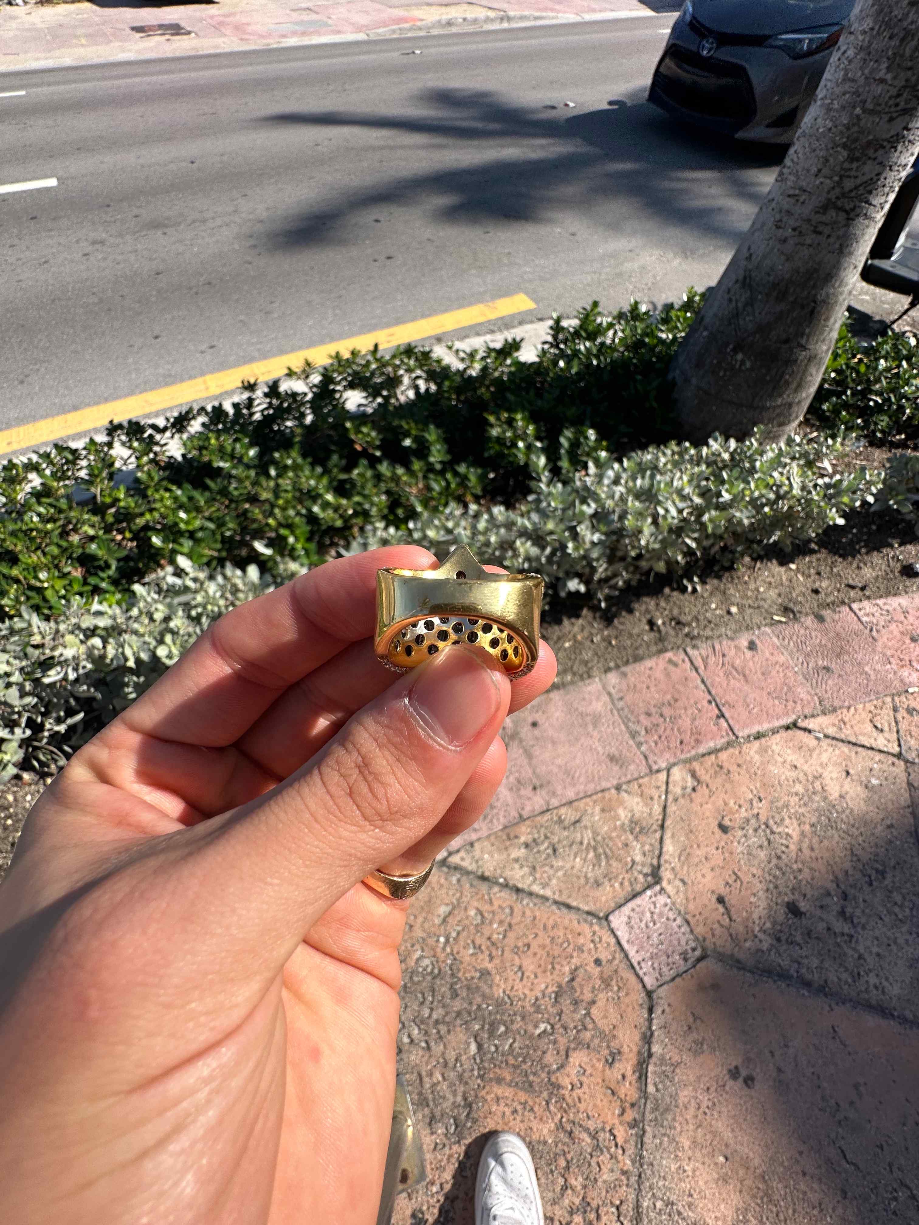 14k Bust Down Star Ring